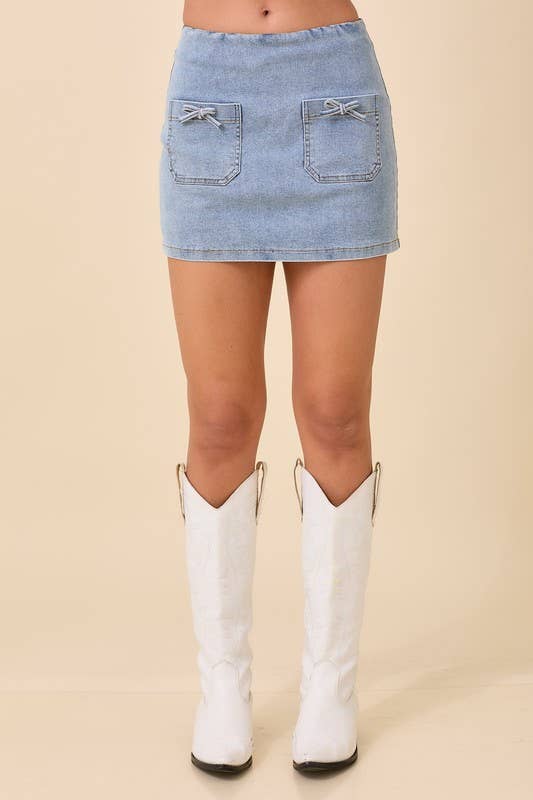 Mini Denim Skort: LIGHT DENIM / L