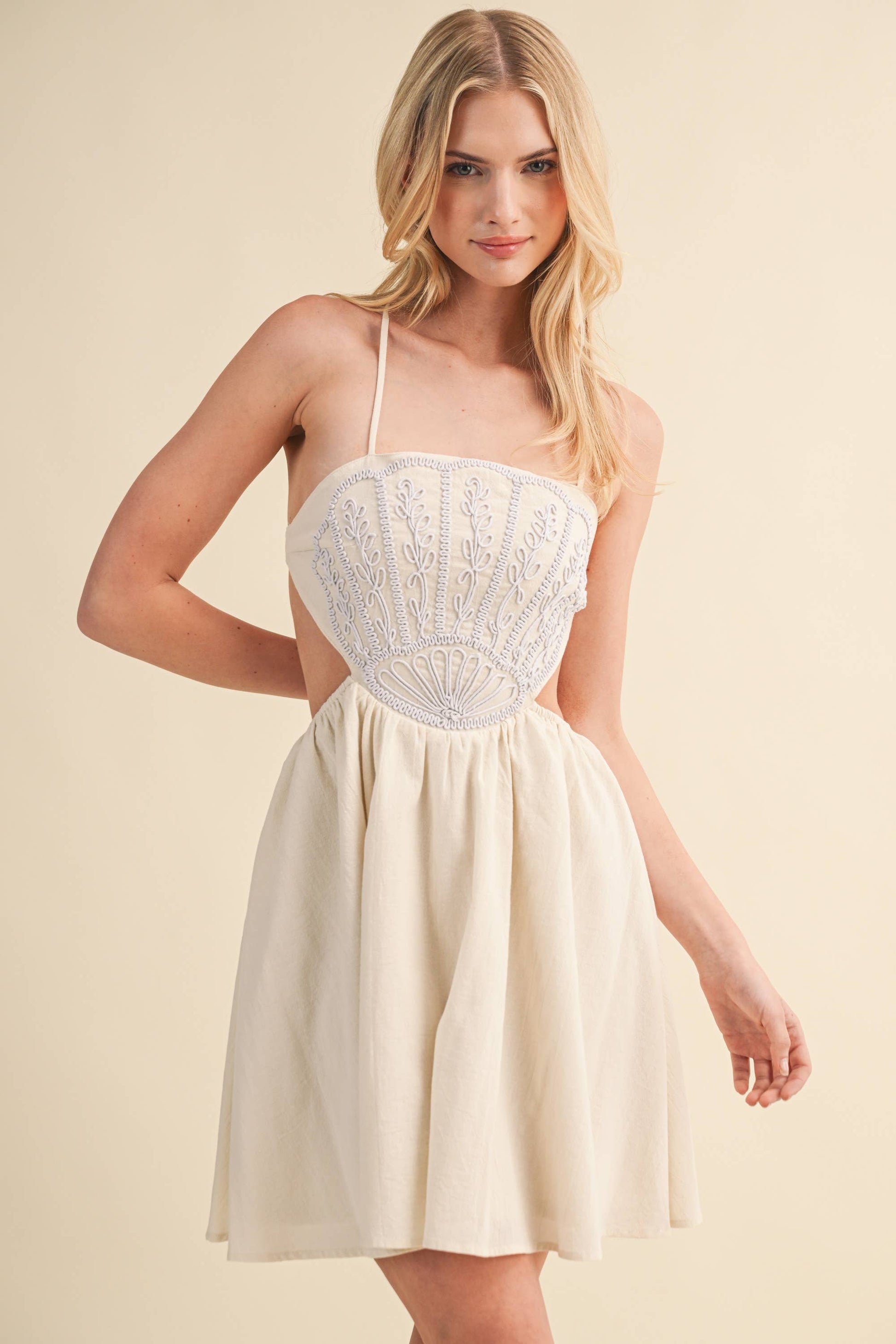 SCALLOP APLIQUE CRISS CROSS BACK FLARE MINI DRESS