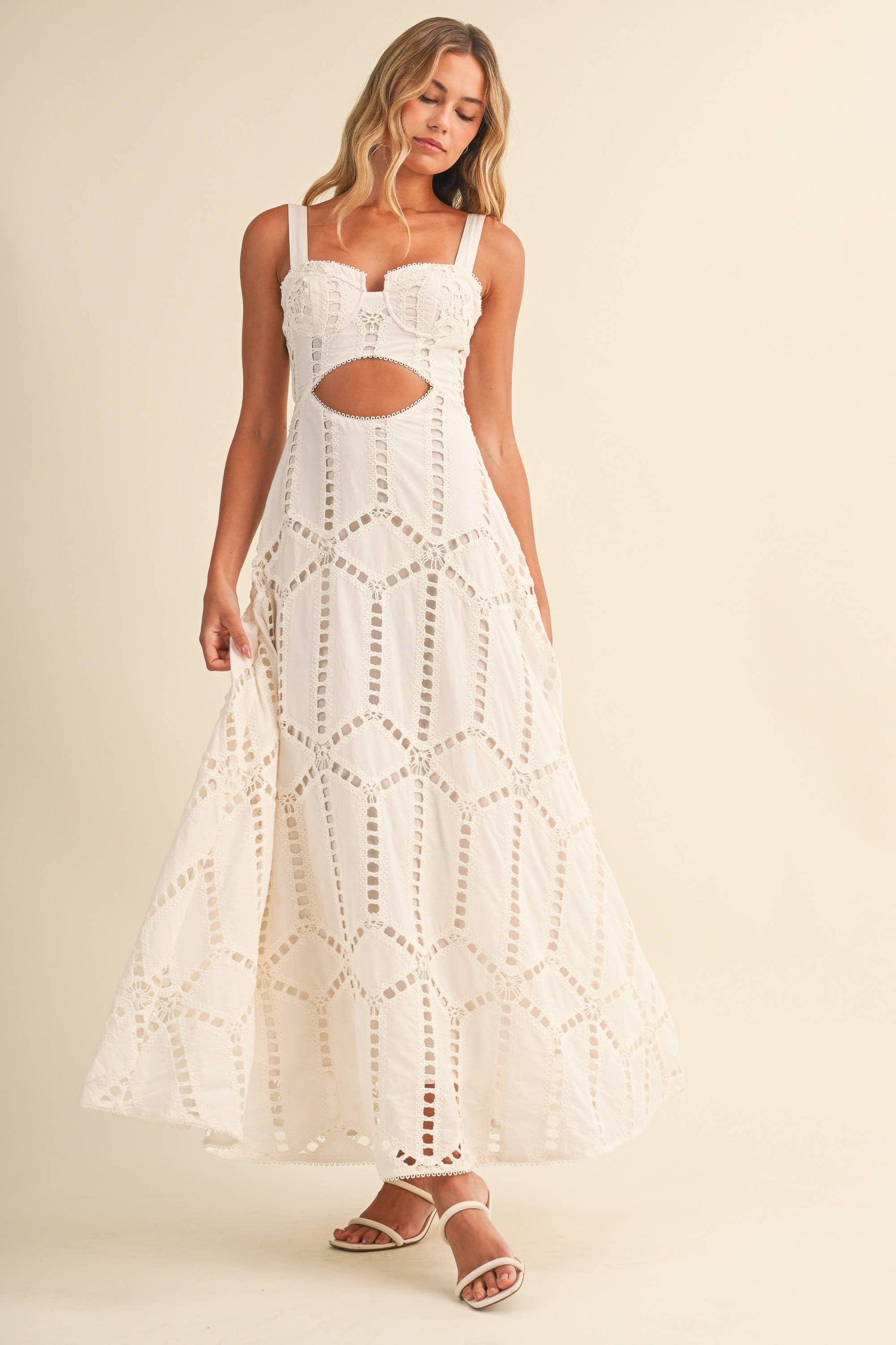 ID10399 EMBROIDERED CUTWORK BUSTIER FLARE LONG DRESS