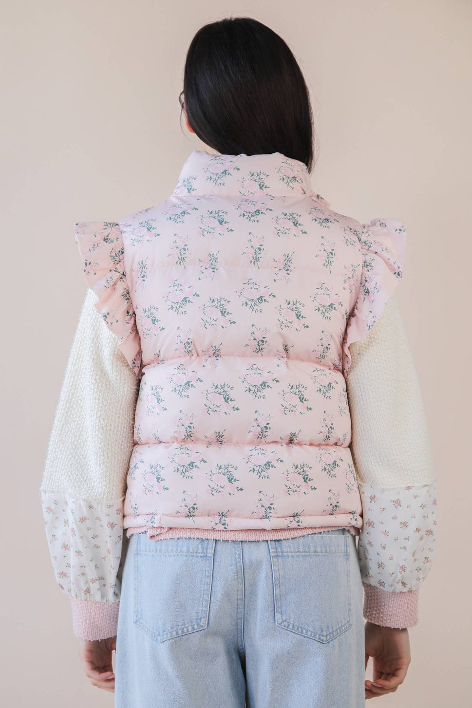 FRONT ROW RUFFLE SLEEVE PUFFER VEST