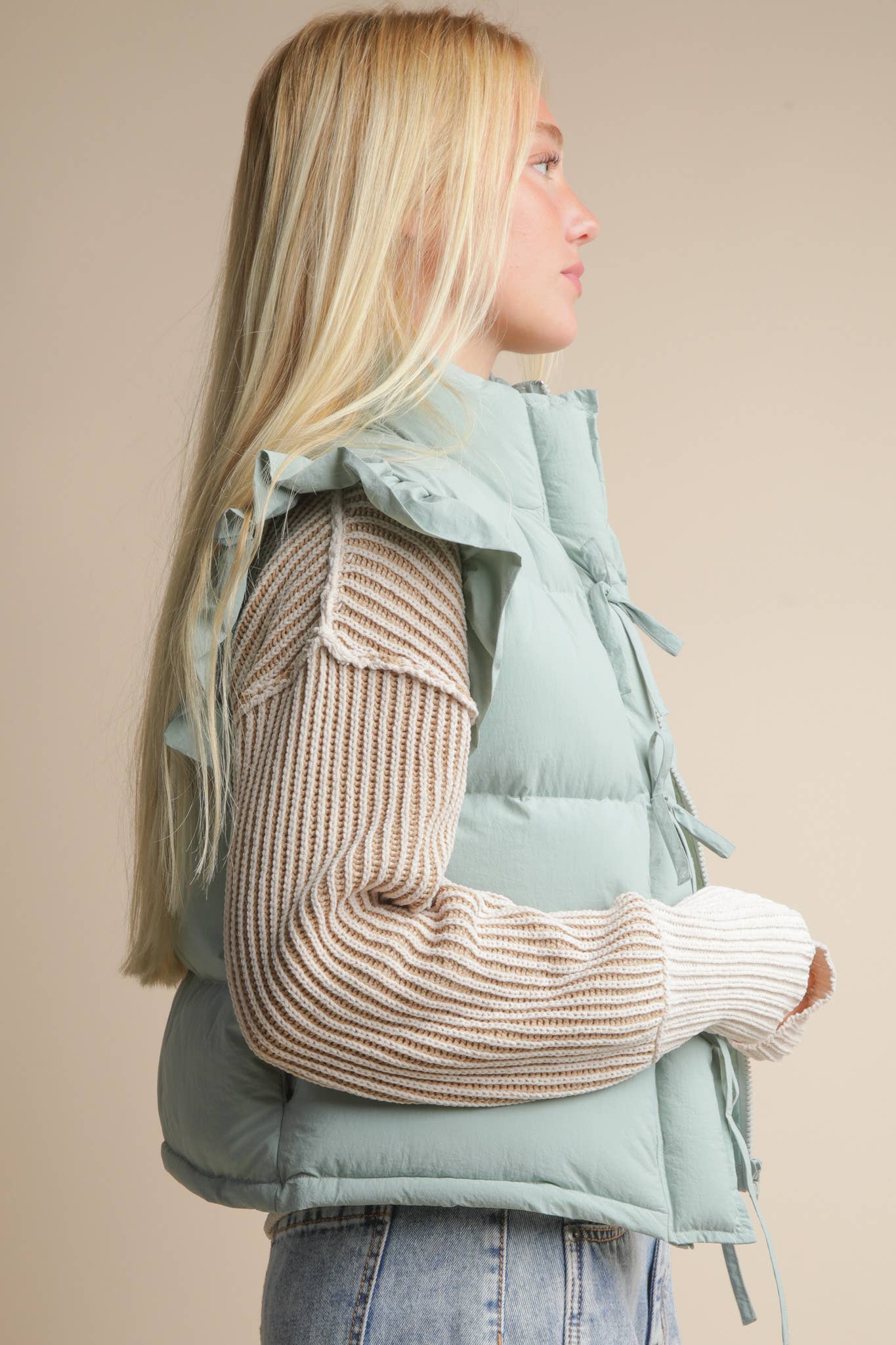 FRONT ROW RUFFLE SLEEVE PUFFER VEST