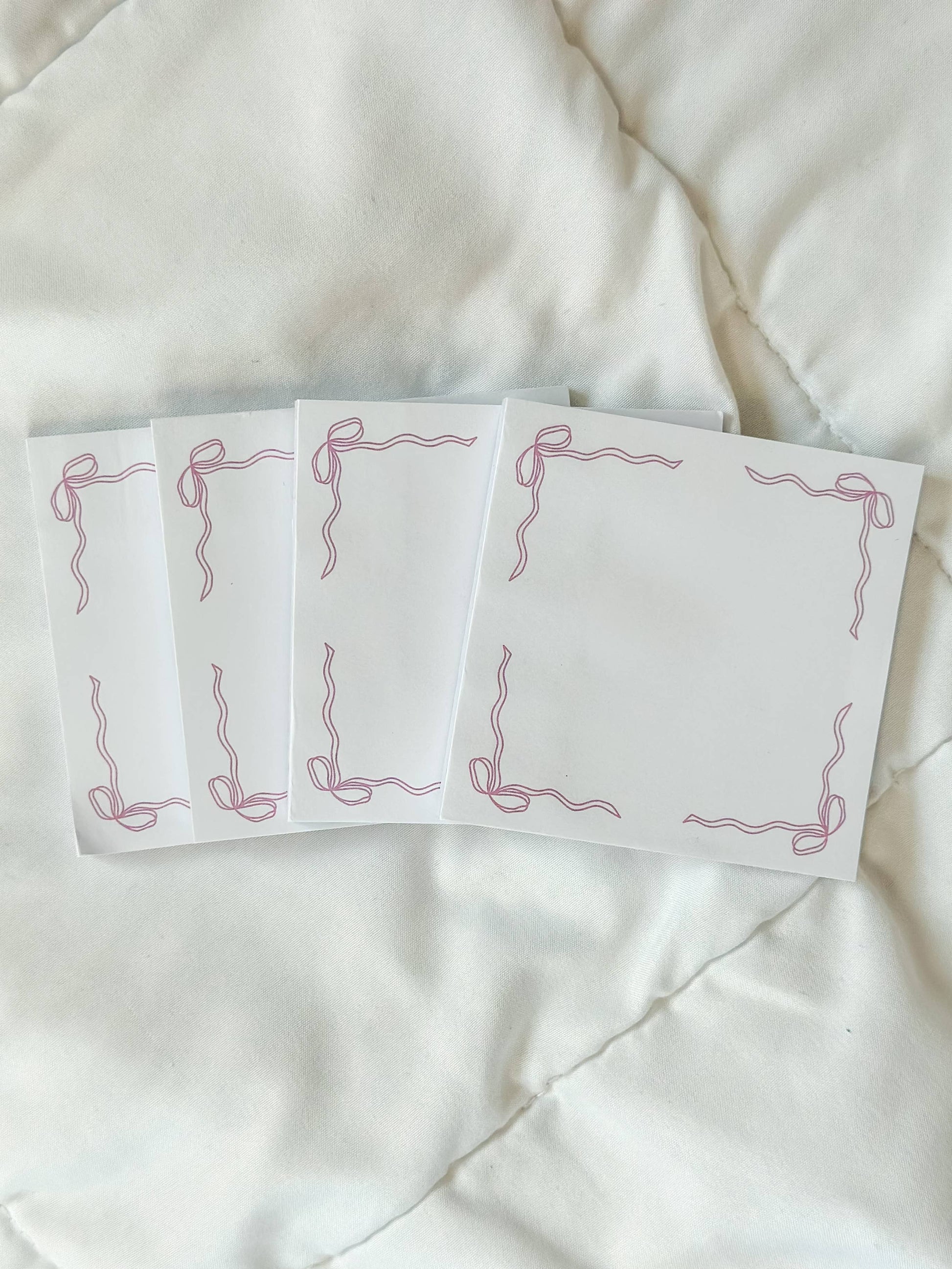Bow Frame Sticky Notes