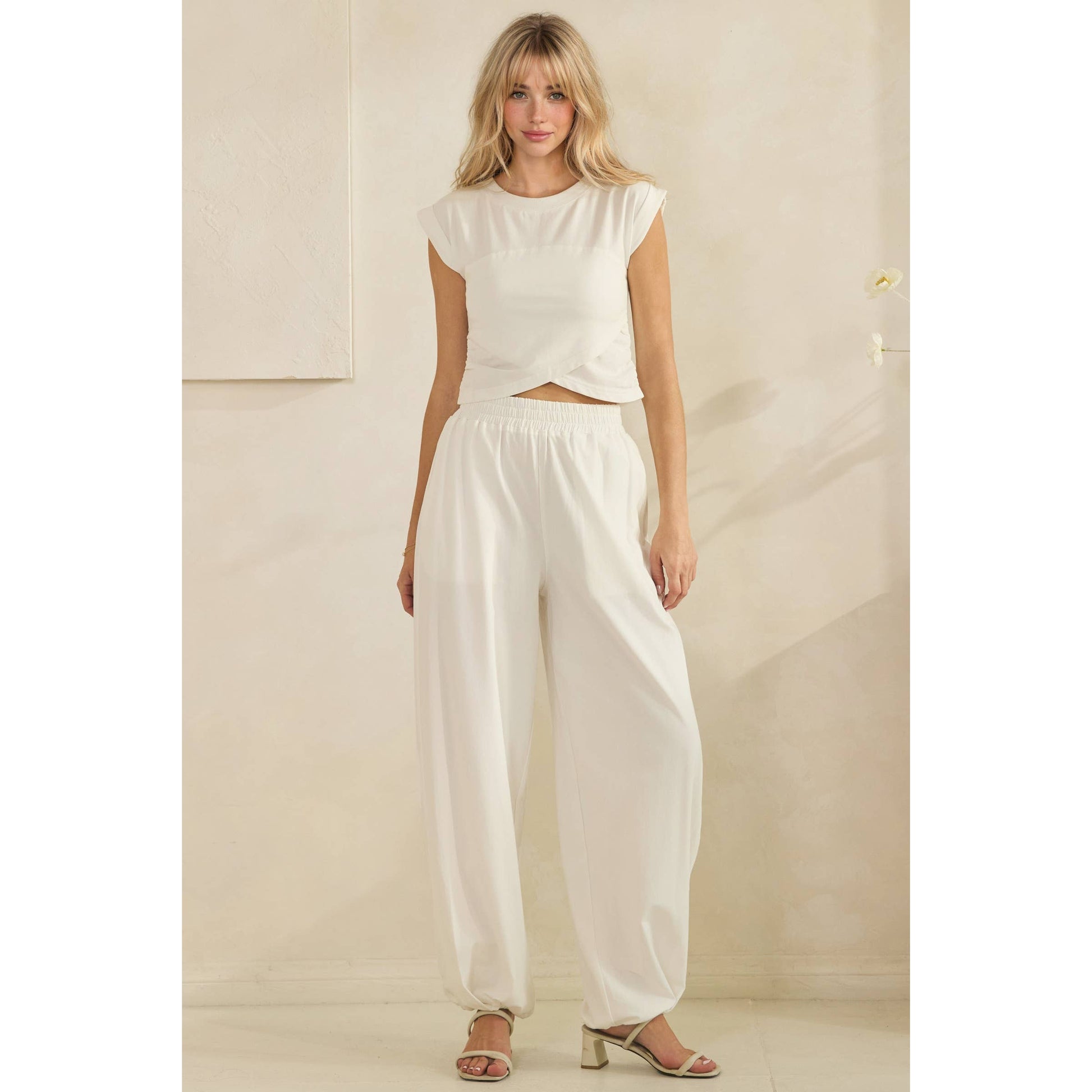 Sky Drift Lounge Set- White