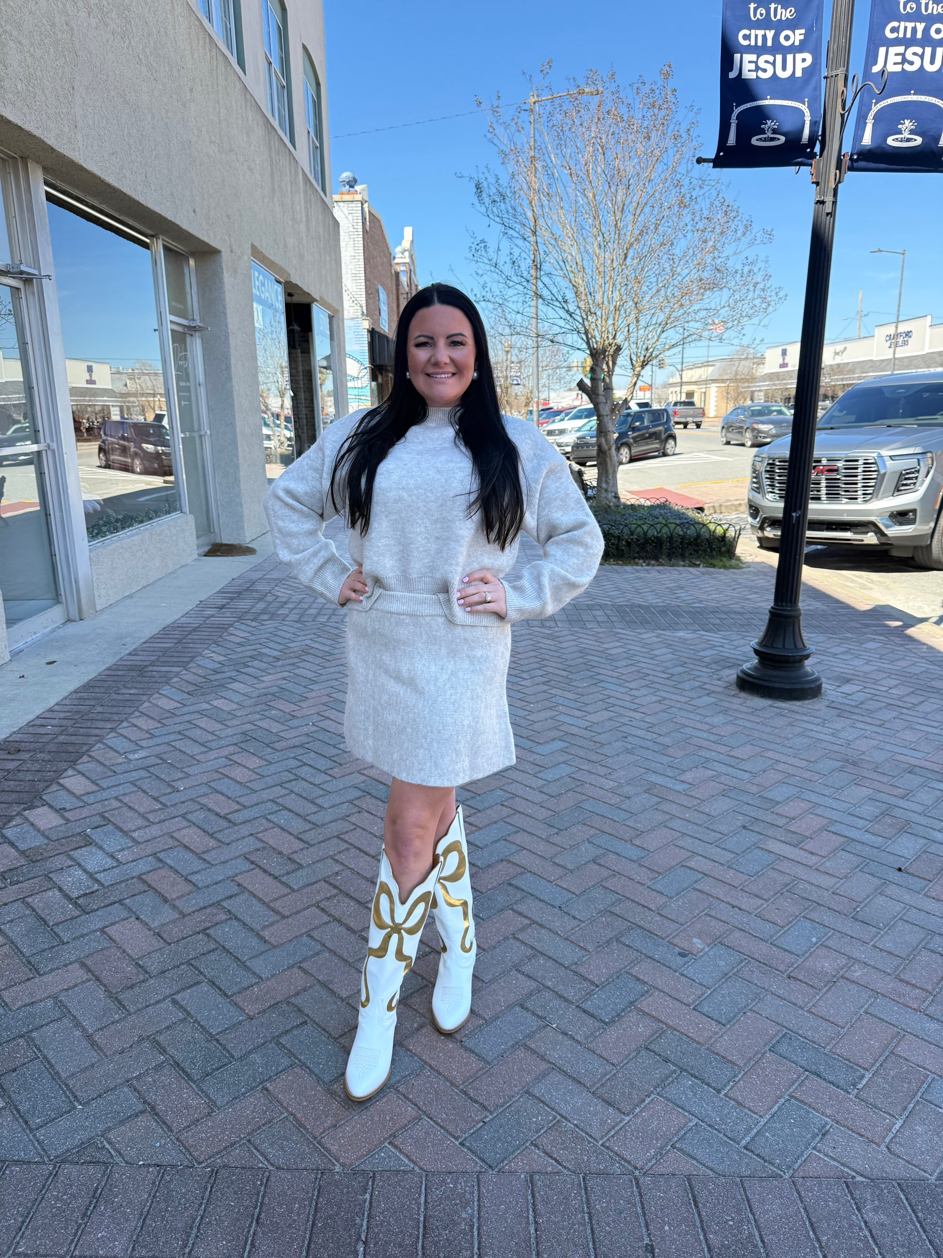 LONG SLEEVE SWEATER TOP AND FLARED MINI SKIRT SET