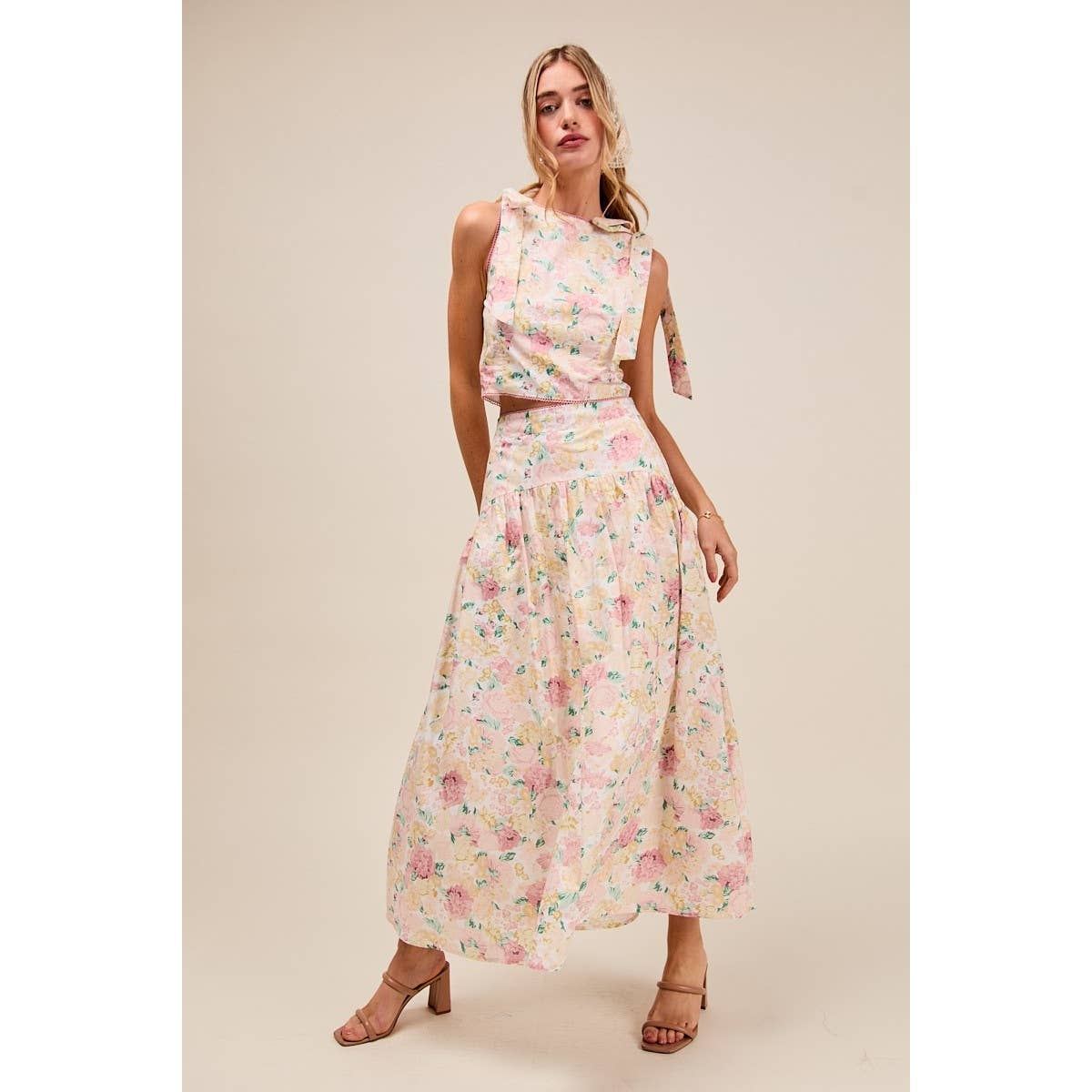 FLORAL PRINTED TOP AND LONG SKIRT SET: FLORAL