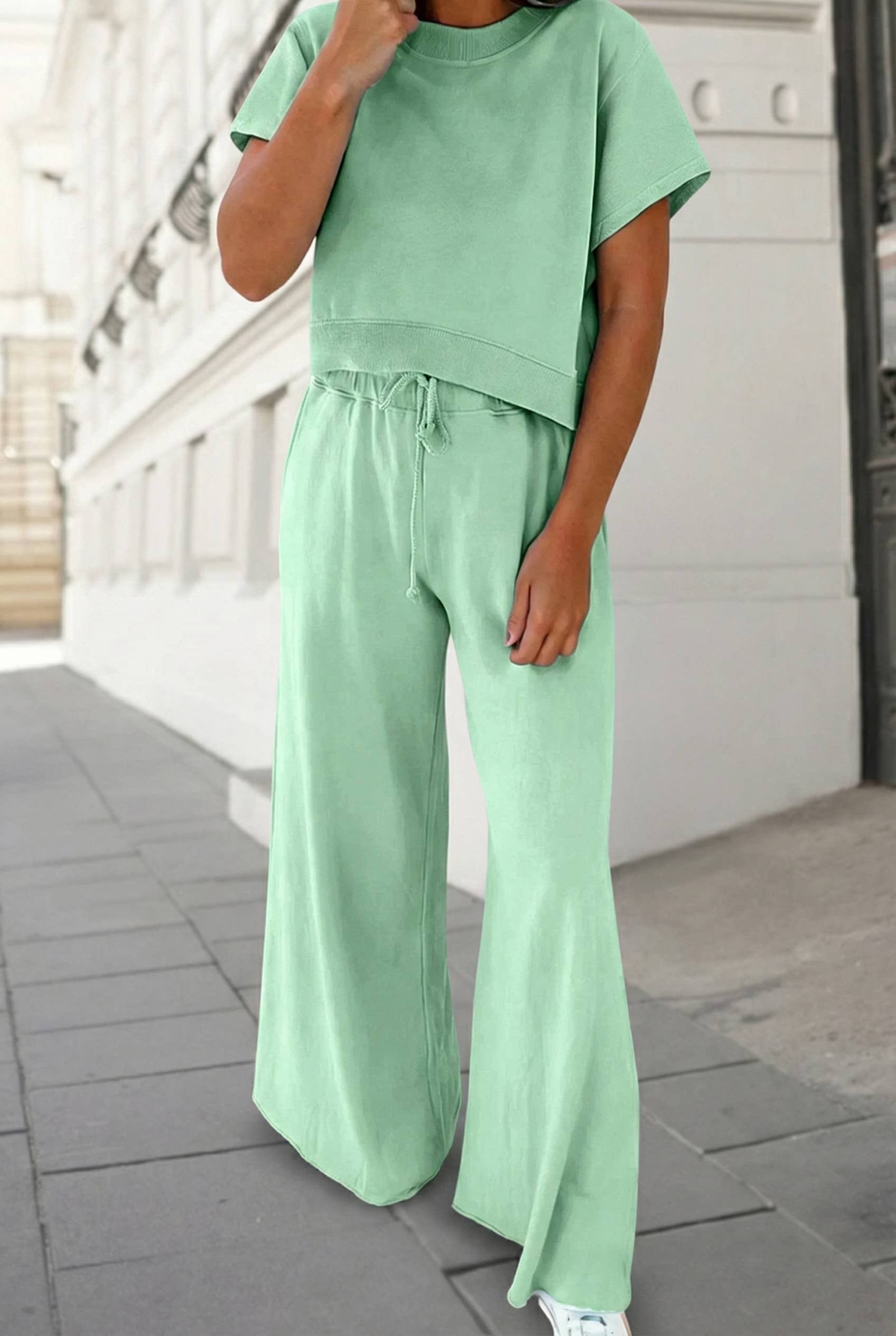 Soft Color Tee & Wide Leg Pants 2pcs Set green