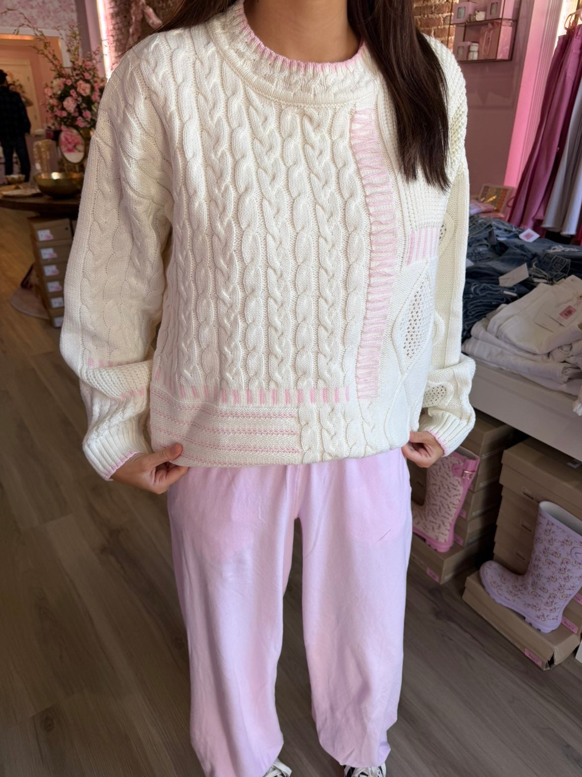 SIMPLE GIRLY SWEATER