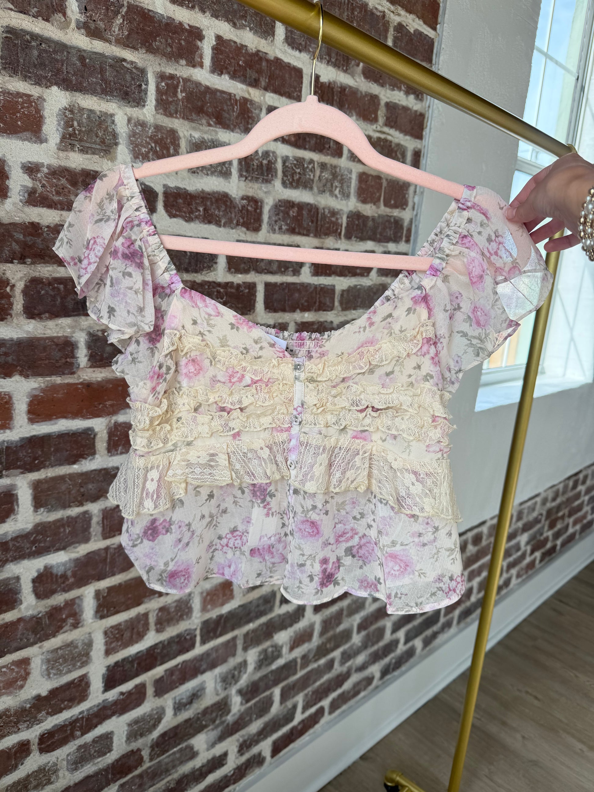 Floral Ruffle Lace Top