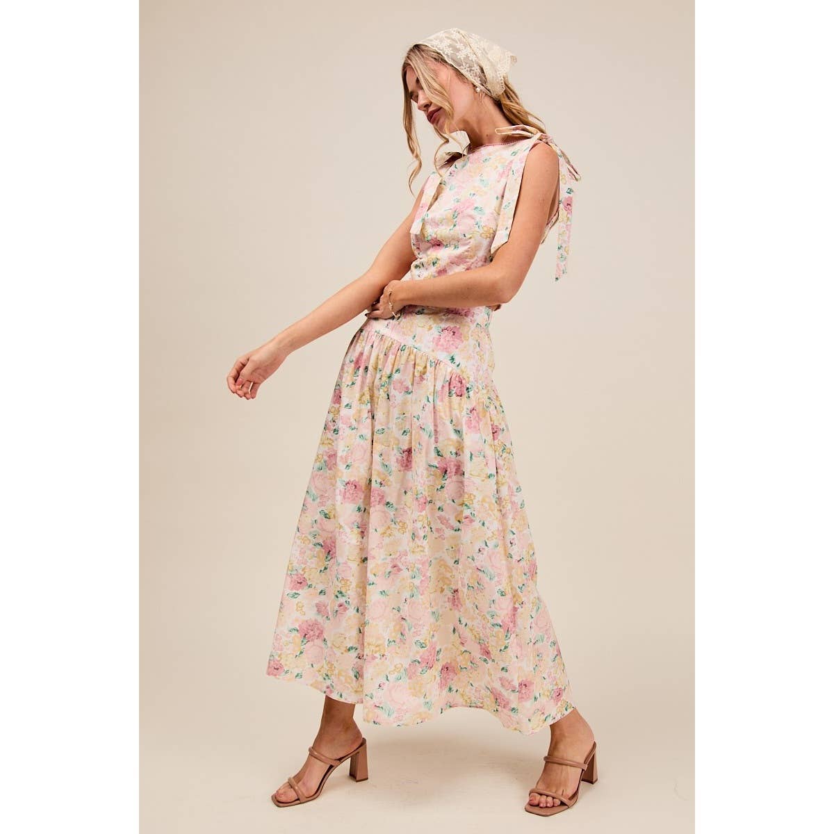 FLORAL PRINTED TOP AND LONG SKIRT SET: FLORAL
