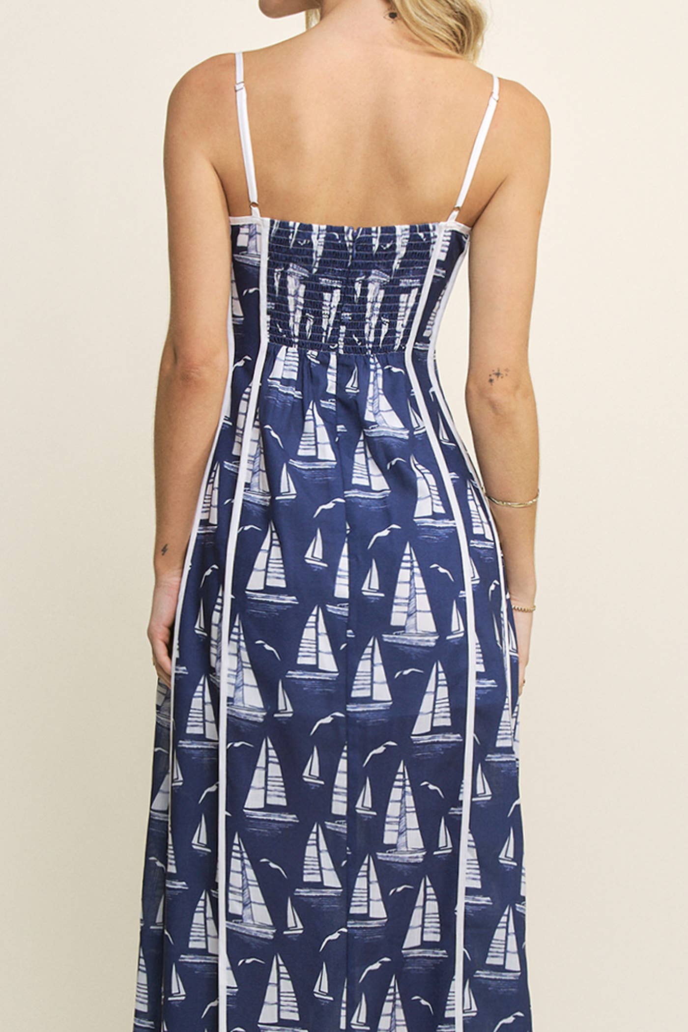 PRINTED PIPING DETAIL MAXI DRESS