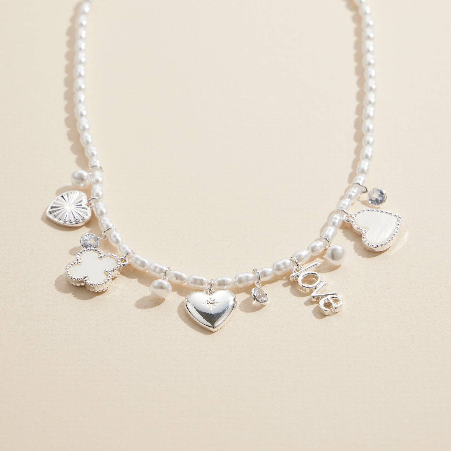 PEARL CHARM NECKLACE WITH GOLD ACCENTS