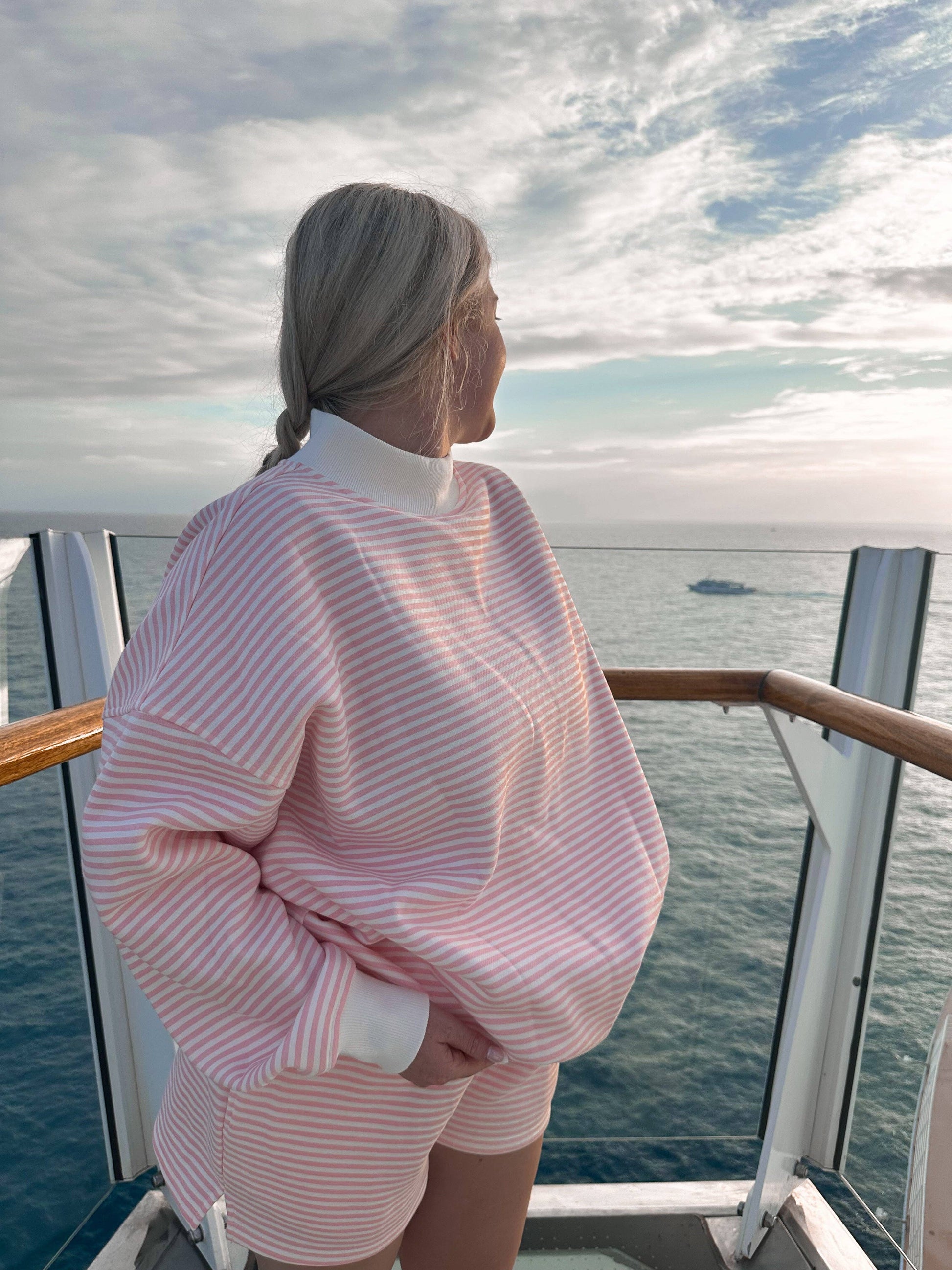 LIGHT PINK AND BIG STRIPED MOCKNECK SWEATSHIRT