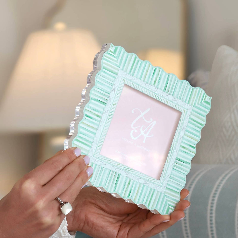 Acrylic Magnetic Frame - Green & White