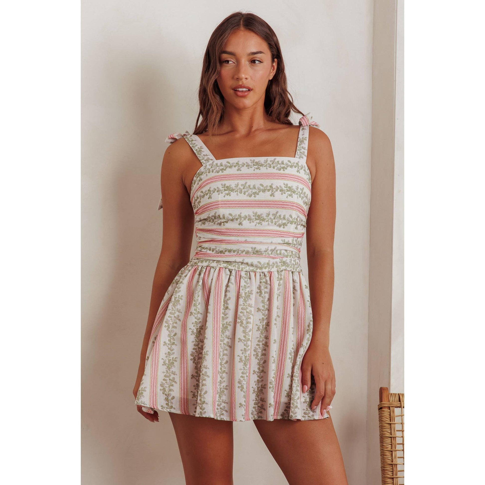 PASTEL FLORAL MINI DRESS: GREEN