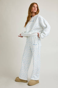 CREW NECK OVERSIZED SWEATSHIRT WITH WIDE LEG SWEATPANTS