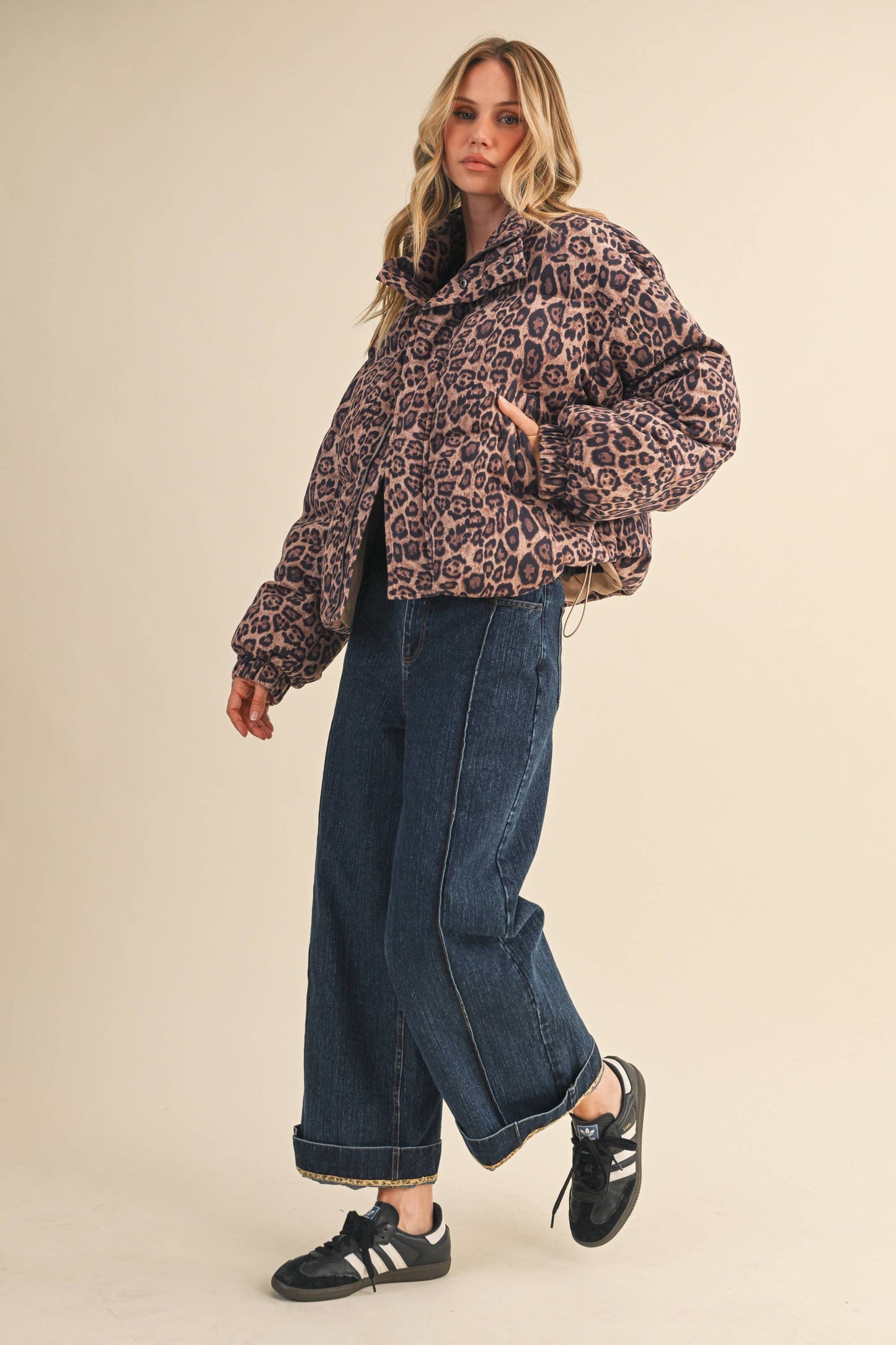 LEOPARD PRINTED CROPPED PUFFER JACKET LEOPARD / ML