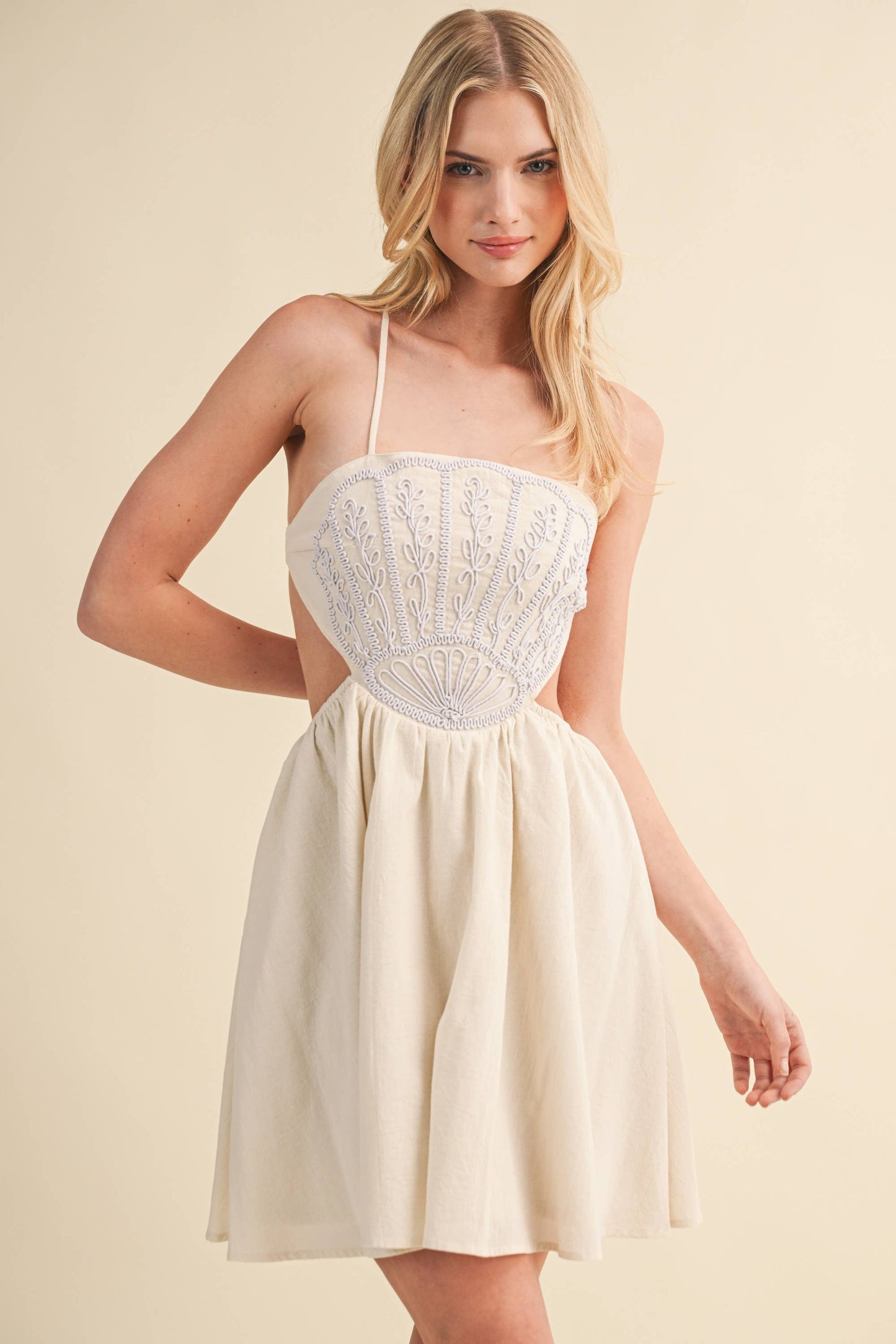 SCALLOP APLIQUE CRISS CROSS BACK FLARE MINI DRESS