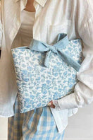 Switch Phoebe Blue Floral Bible Cover 3 image