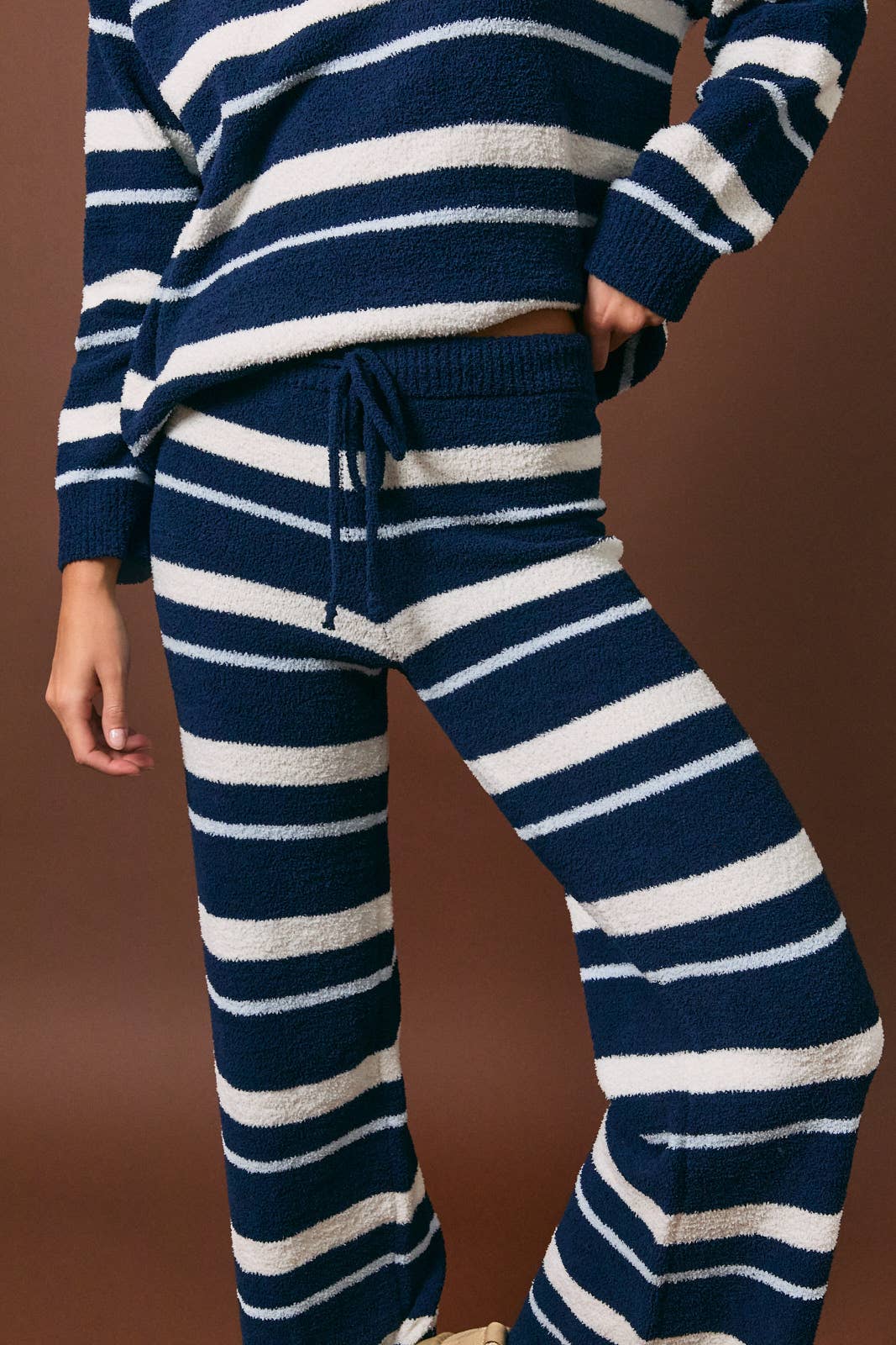 LONG SLEEVE STRIPE SWEATER TOP WITH WIDE LEG SWEATER PANTS