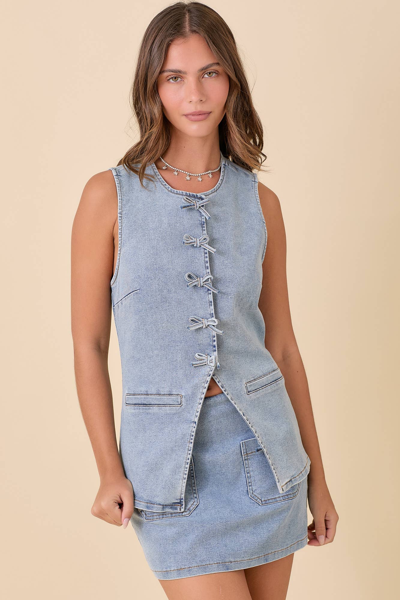 Mini Denim Skort: LIGHT DENIM / L