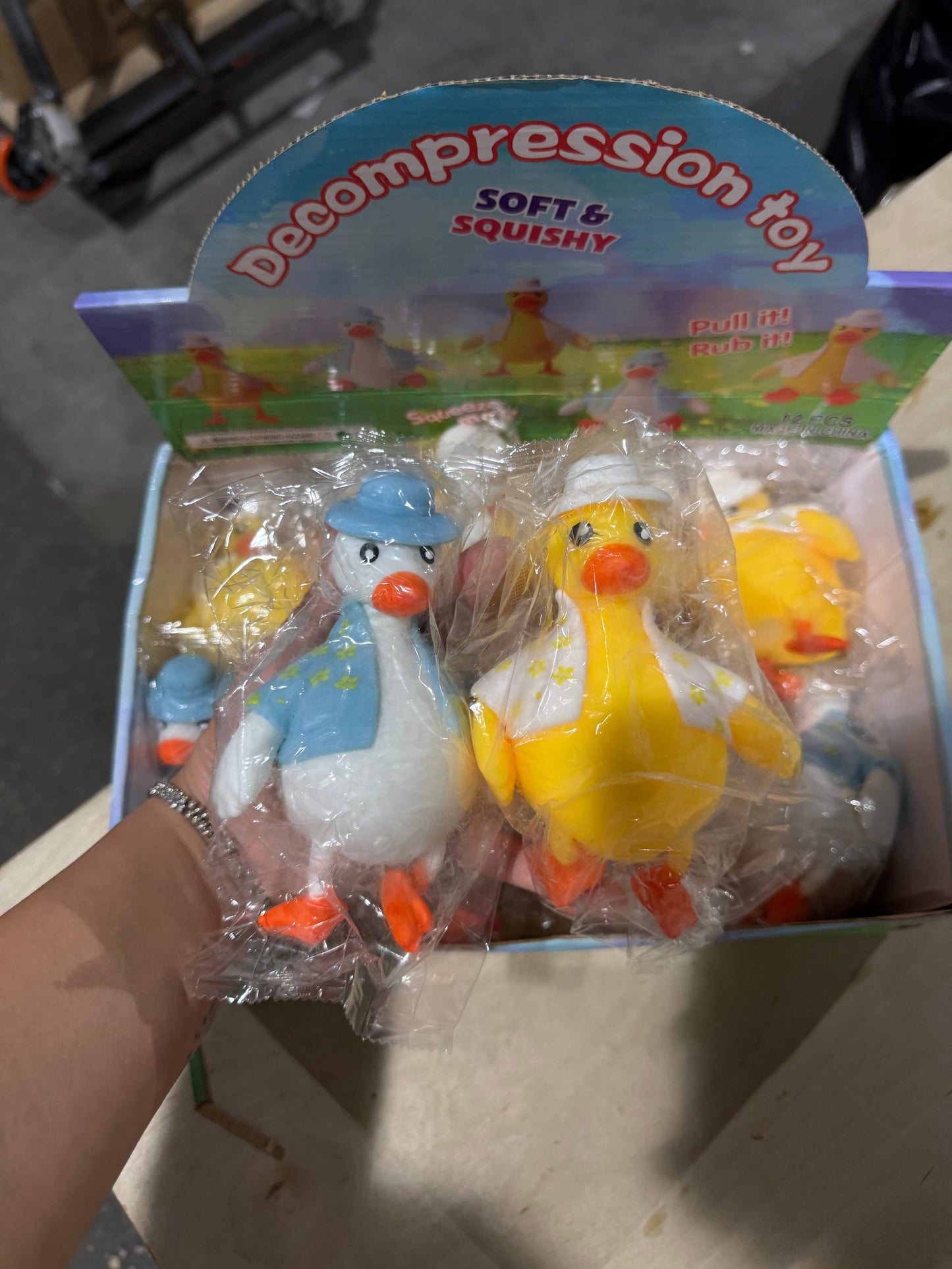 Squishy Vacation Duck | A072