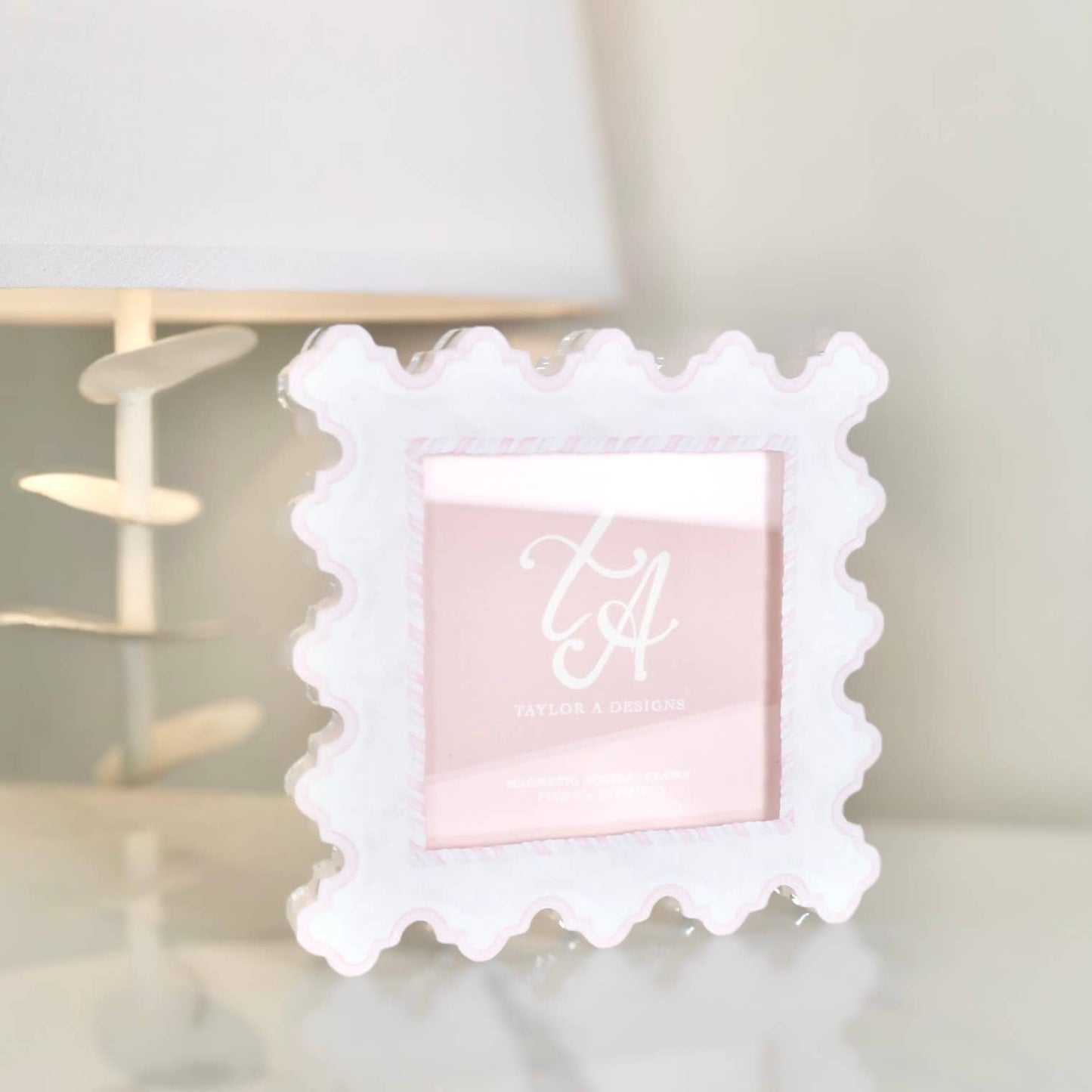 Acrylic Magnetic Frame - Pink & White