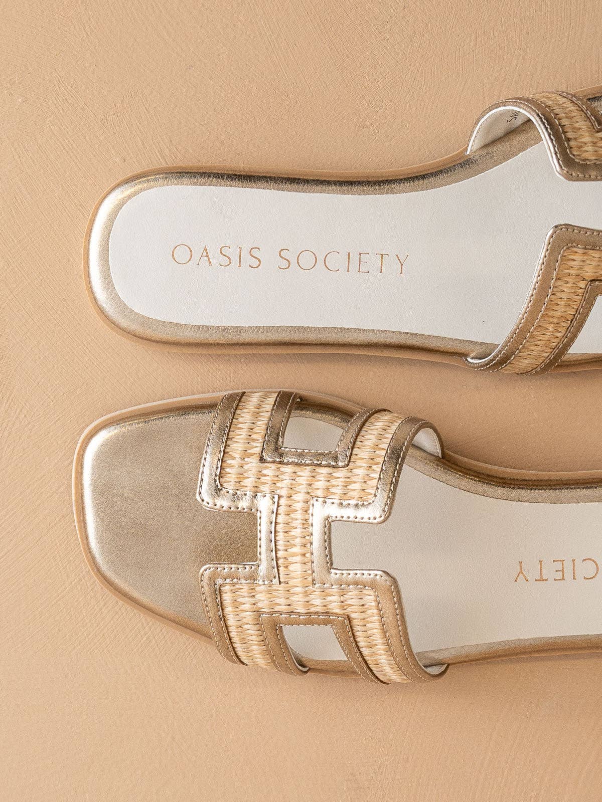 The Ena | H Cutout Raffia Slide