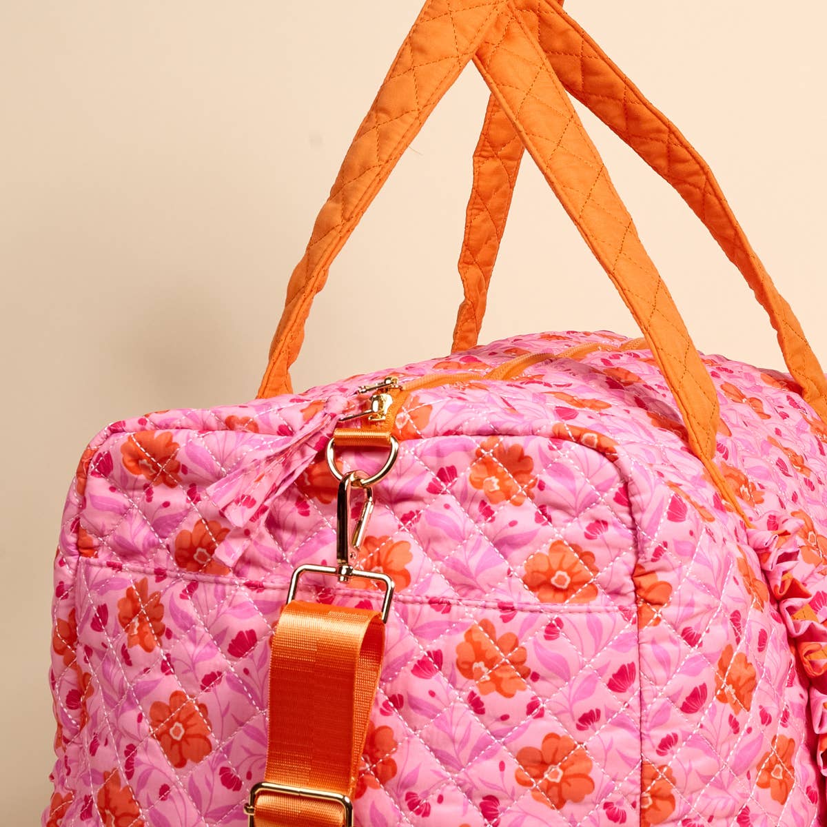 On-the-Go Quilted Weekender Bag–Poppin' Petals Hot Pink
