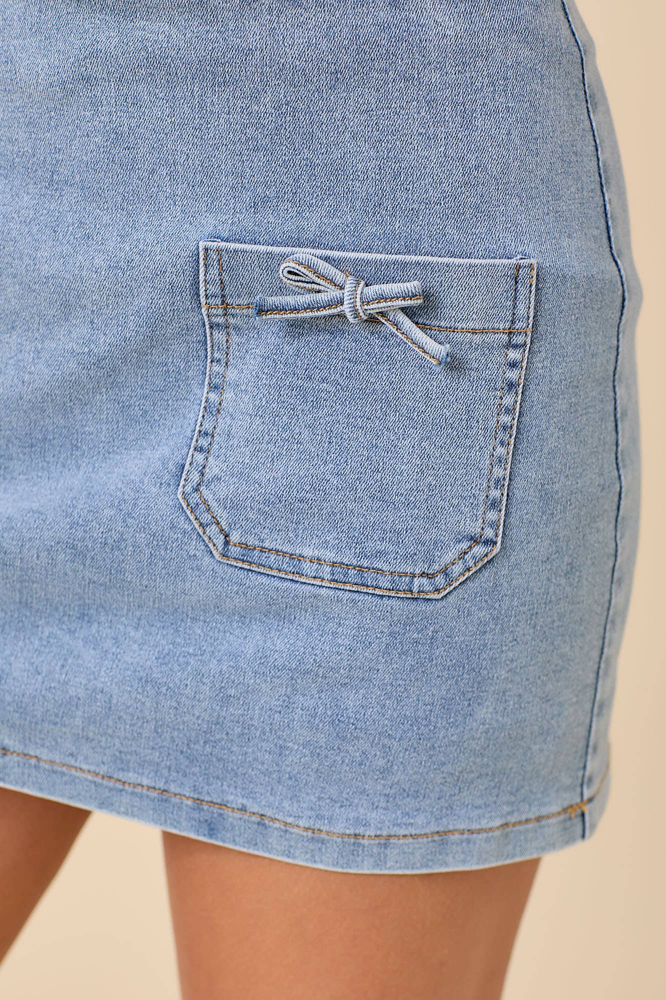 Mini Denim Skort: LIGHT DENIM / L