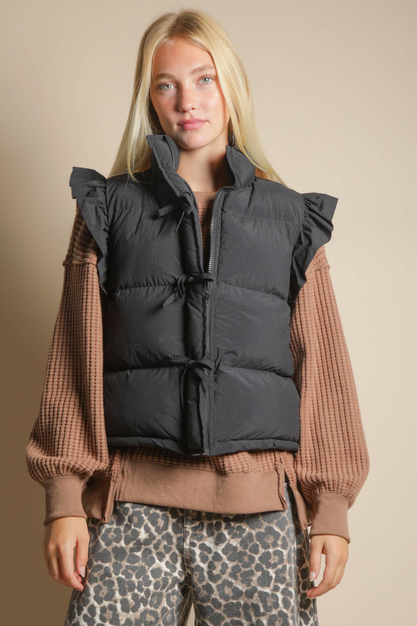 FRONT ROW RUFFLE SLEEVE PUFFER VEST