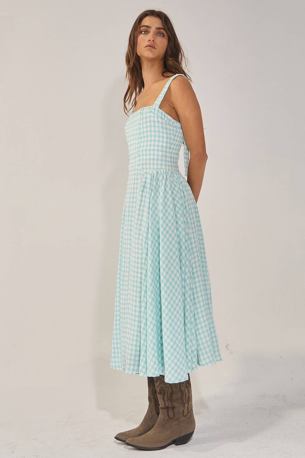 CONVERTIBLE SHOULDER STRAPS SMOCKED CHECK MIDI DRESS