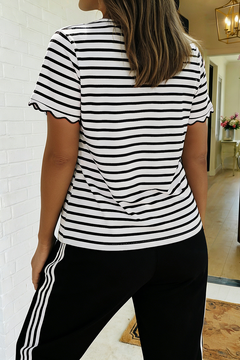 LAS Stripe Scalloped Trim Round Neck T Shirt