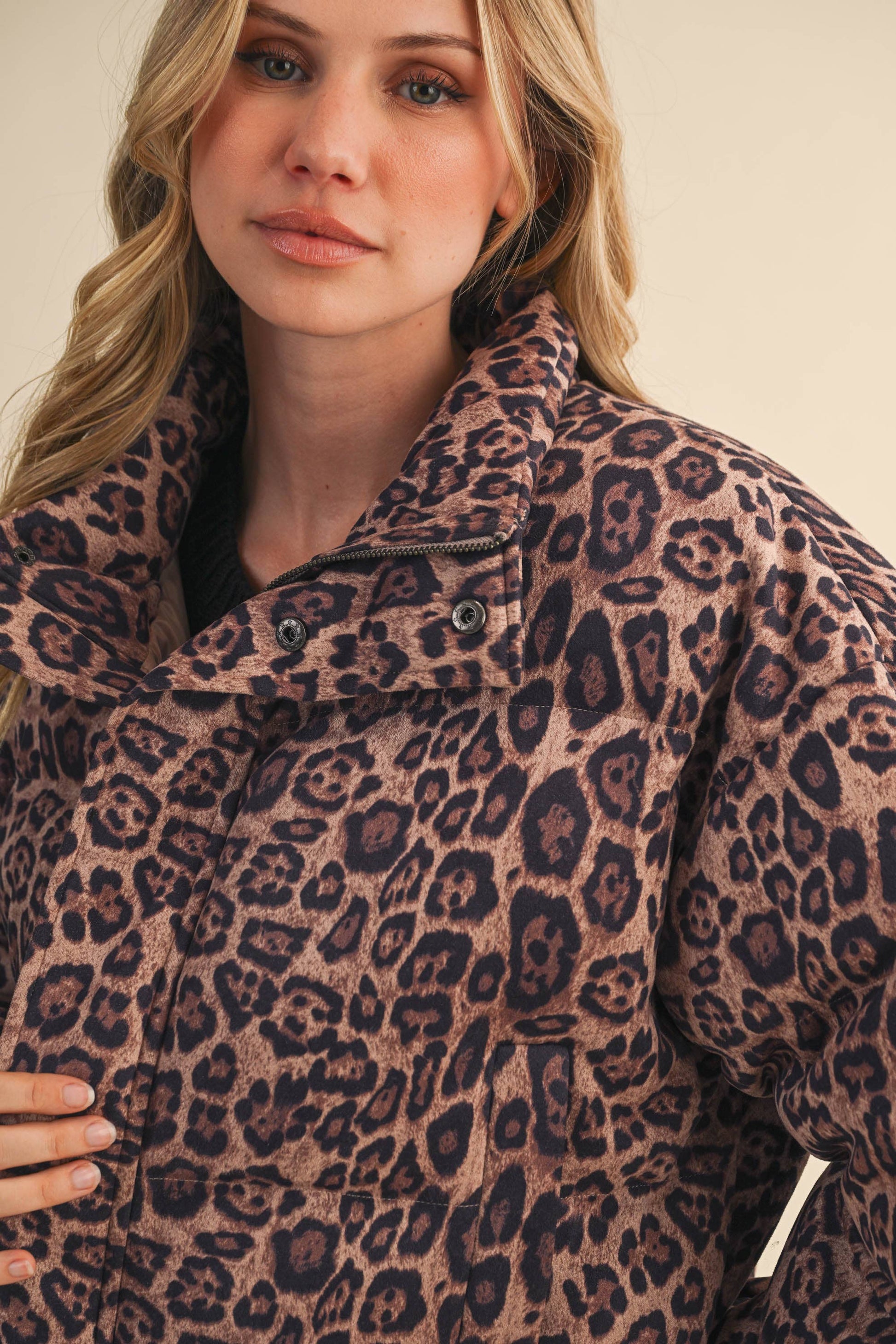 LEOPARD PRINTED CROPPED PUFFER JACKET LEOPARD / ML