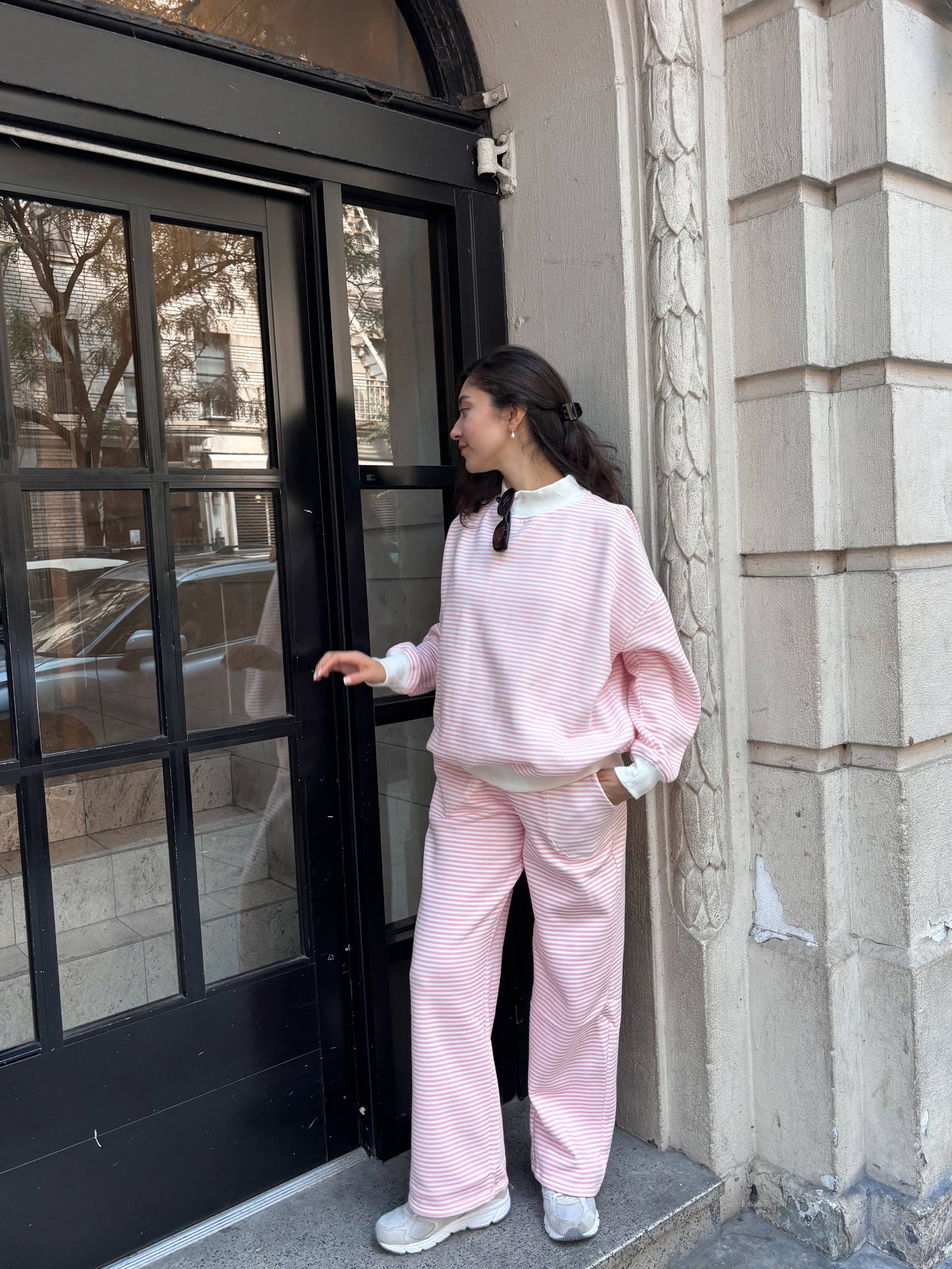 LIGHT PINK AND BIG STRIPED MOCKNECK SWEATSHIRT