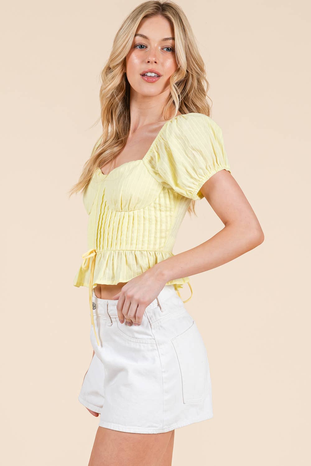 Sweetheart neckline top with pintuck details: M
