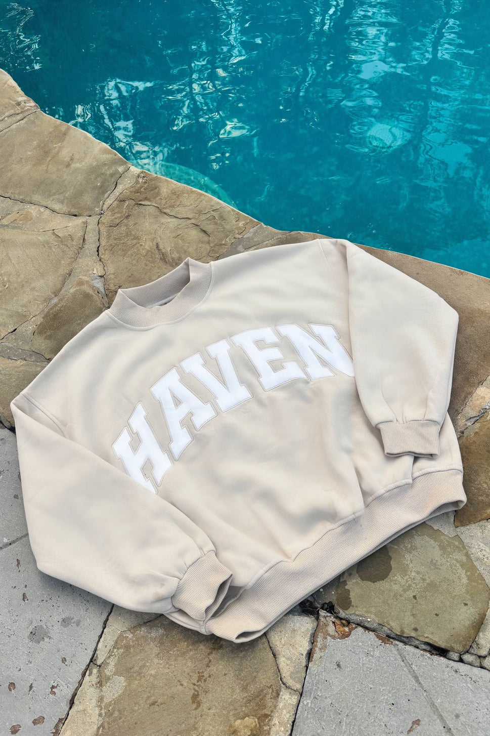 HAVEN Mock Neck Sweatshirt Beige: M