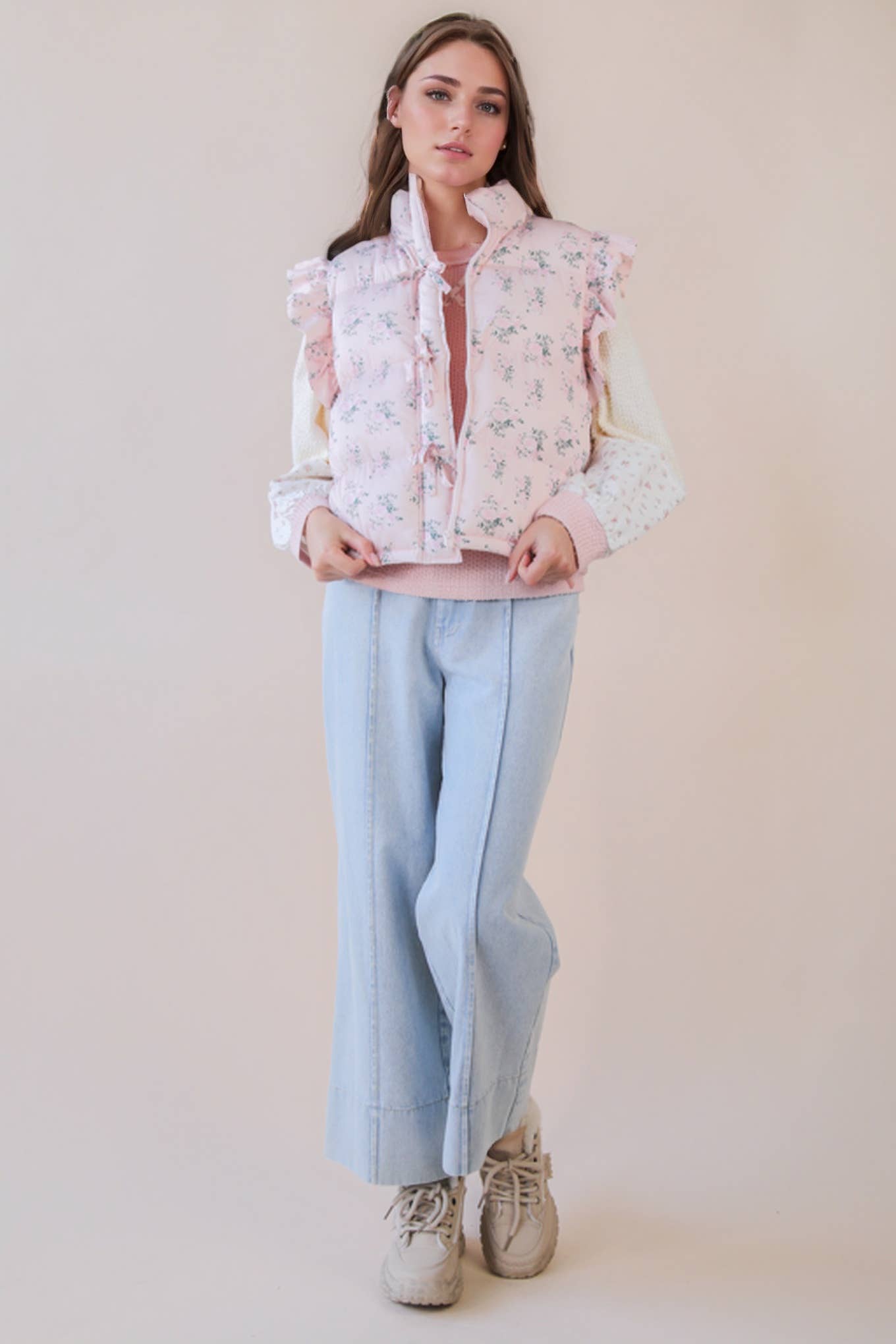 FRONT ROW RUFFLE SLEEVE PUFFER VEST