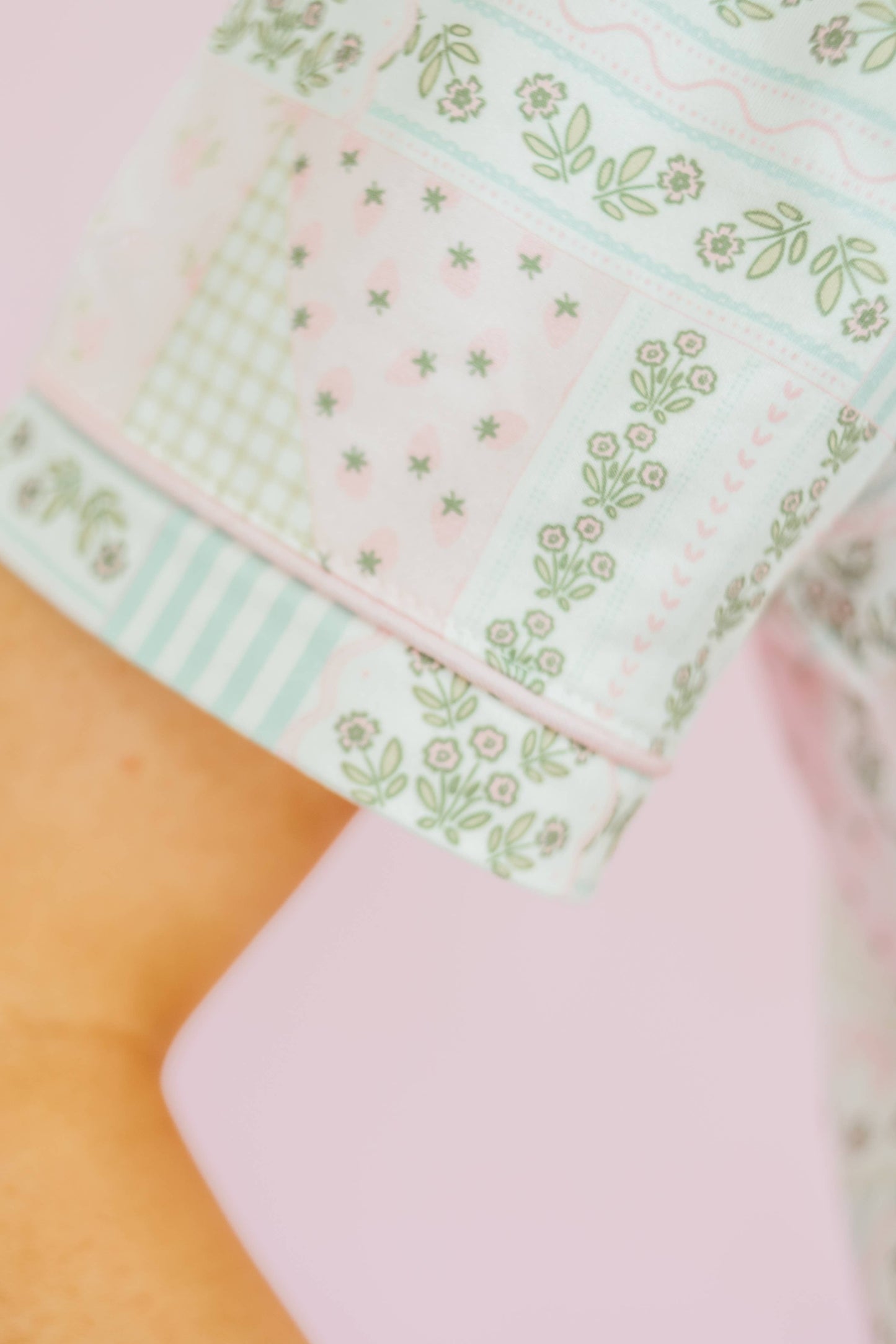 Patchwork Ruffle Hem Shorts Pajama Set