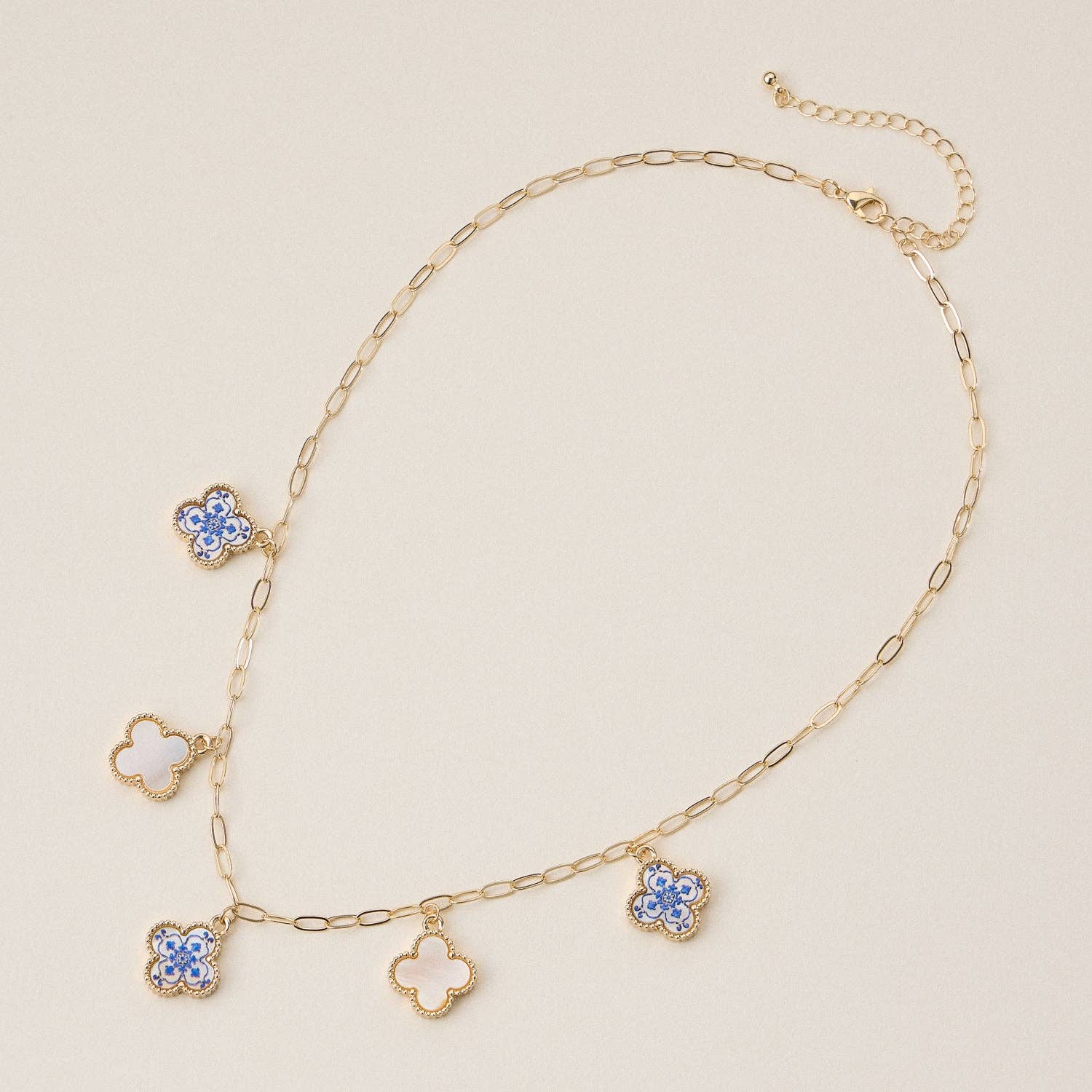 Blue Floral & Pearl Clover Charm Necklace: One / M-5SN11125