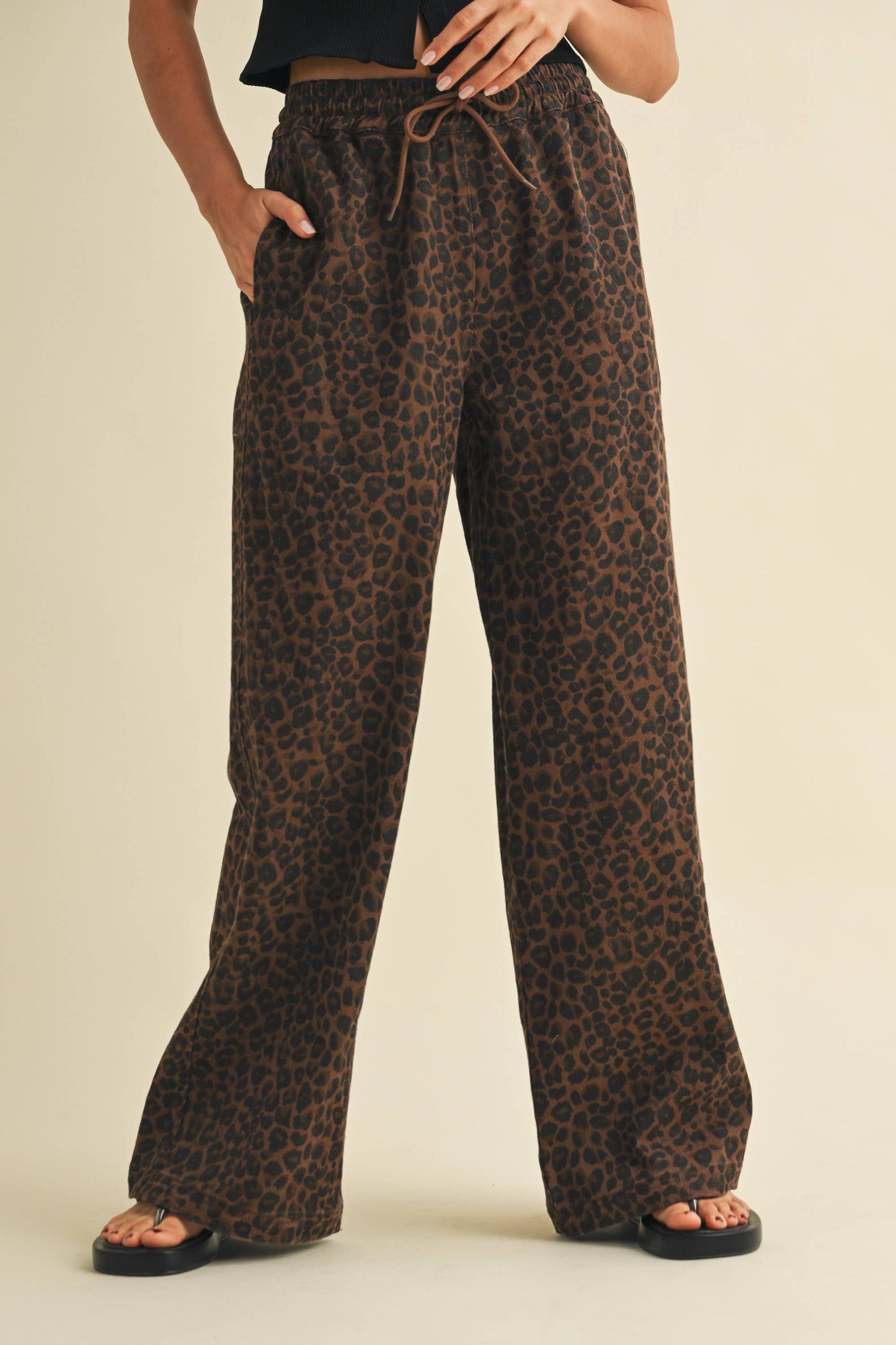 IP1397 LEOPARD PRINT WIDE DENIM TRACK PANTS