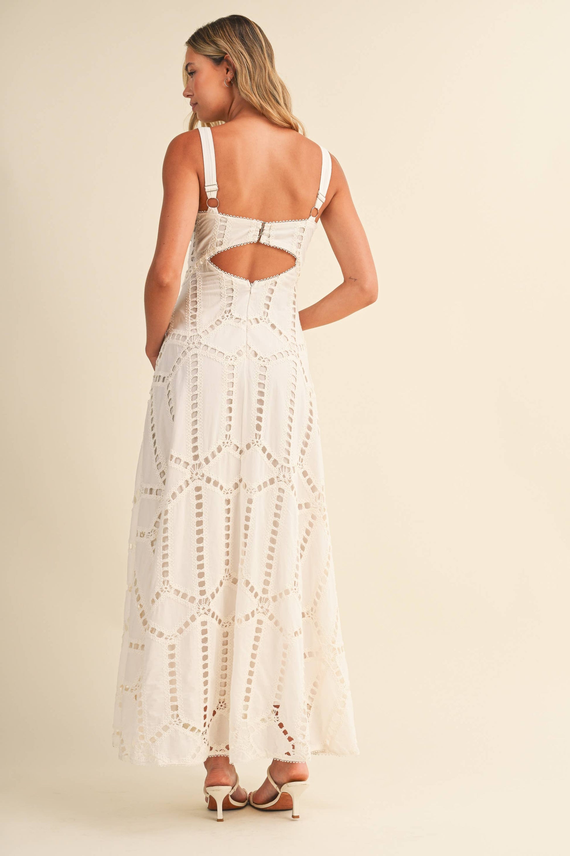 ID10399 EMBROIDERED CUTWORK BUSTIER FLARE LONG DRESS