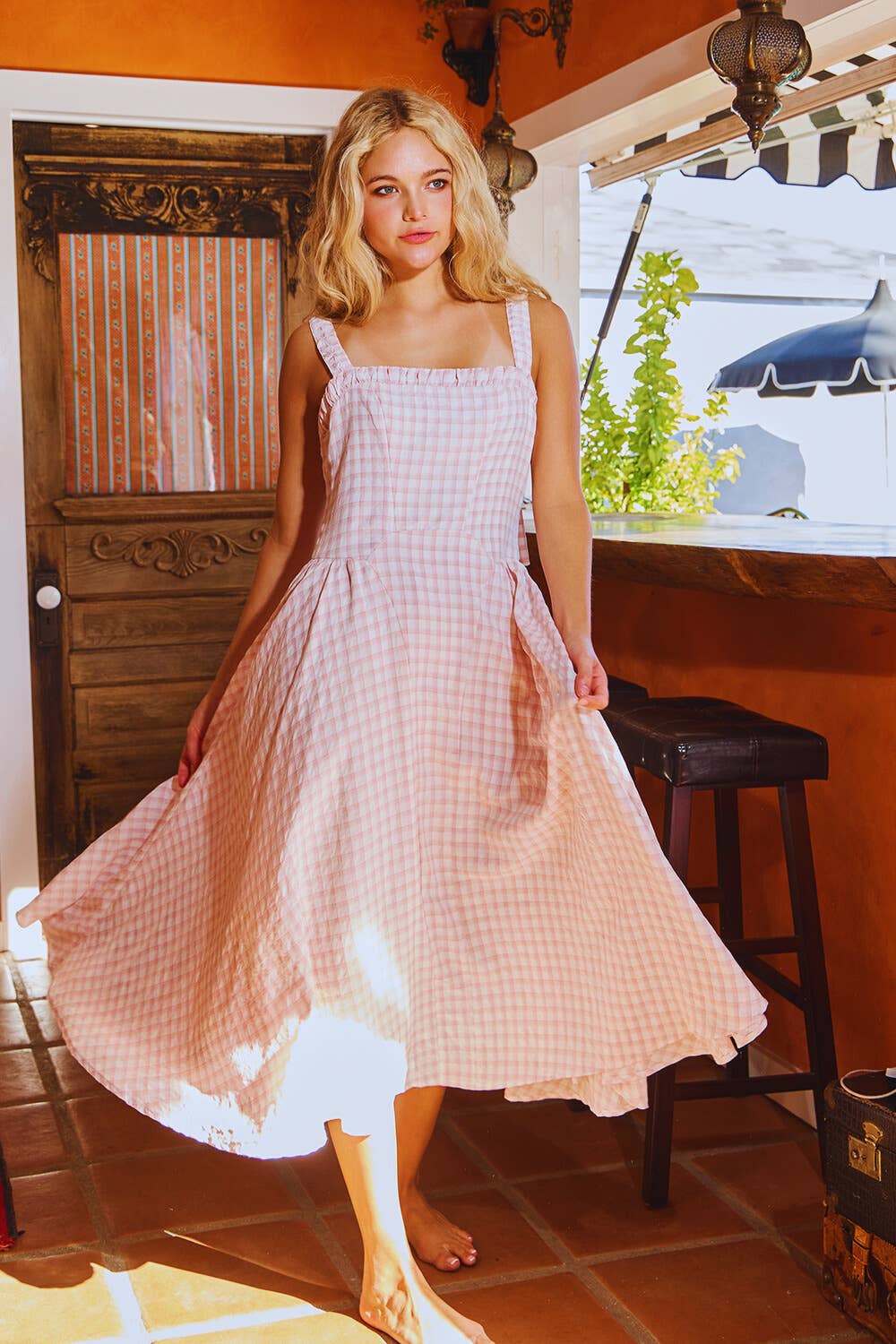 CONVERTIBLE SHOULDER STRAPS SMOCKED CHECK MIDI DRESS