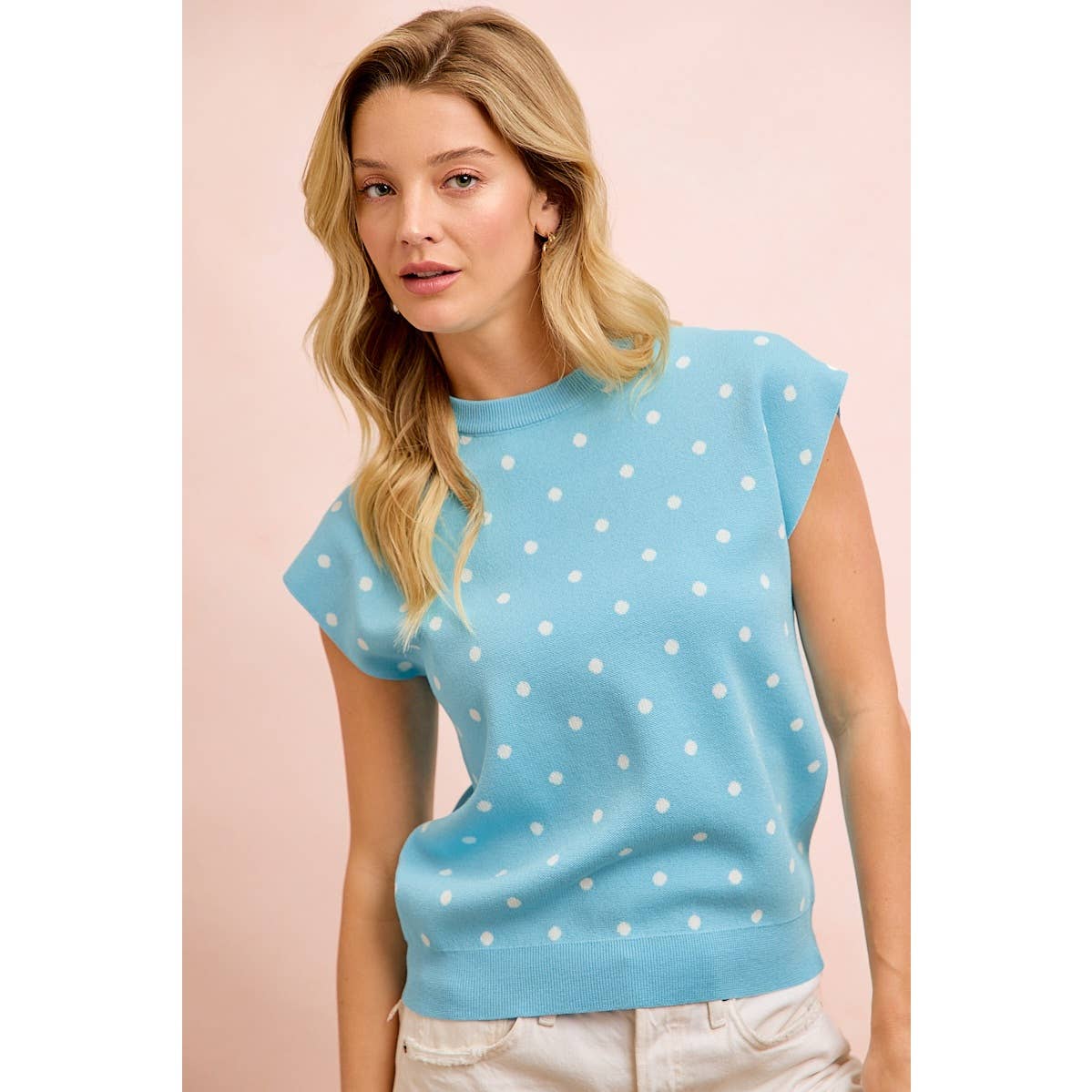 POLKA DOT PATTERN SLEEVELESS KNIT TOP