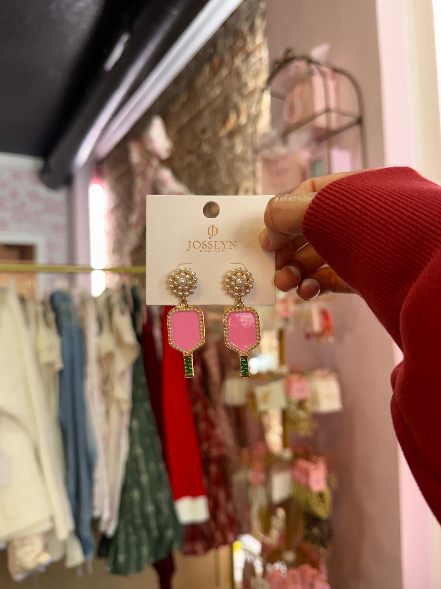 PICKLEBALL PEARL RACKET DROP EARRINGS