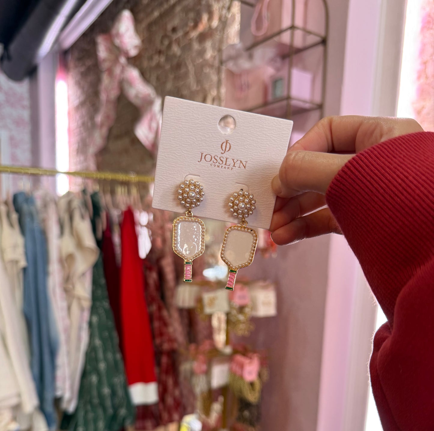 PICKLEBALL PEARL RACKET DROP EARRINGS