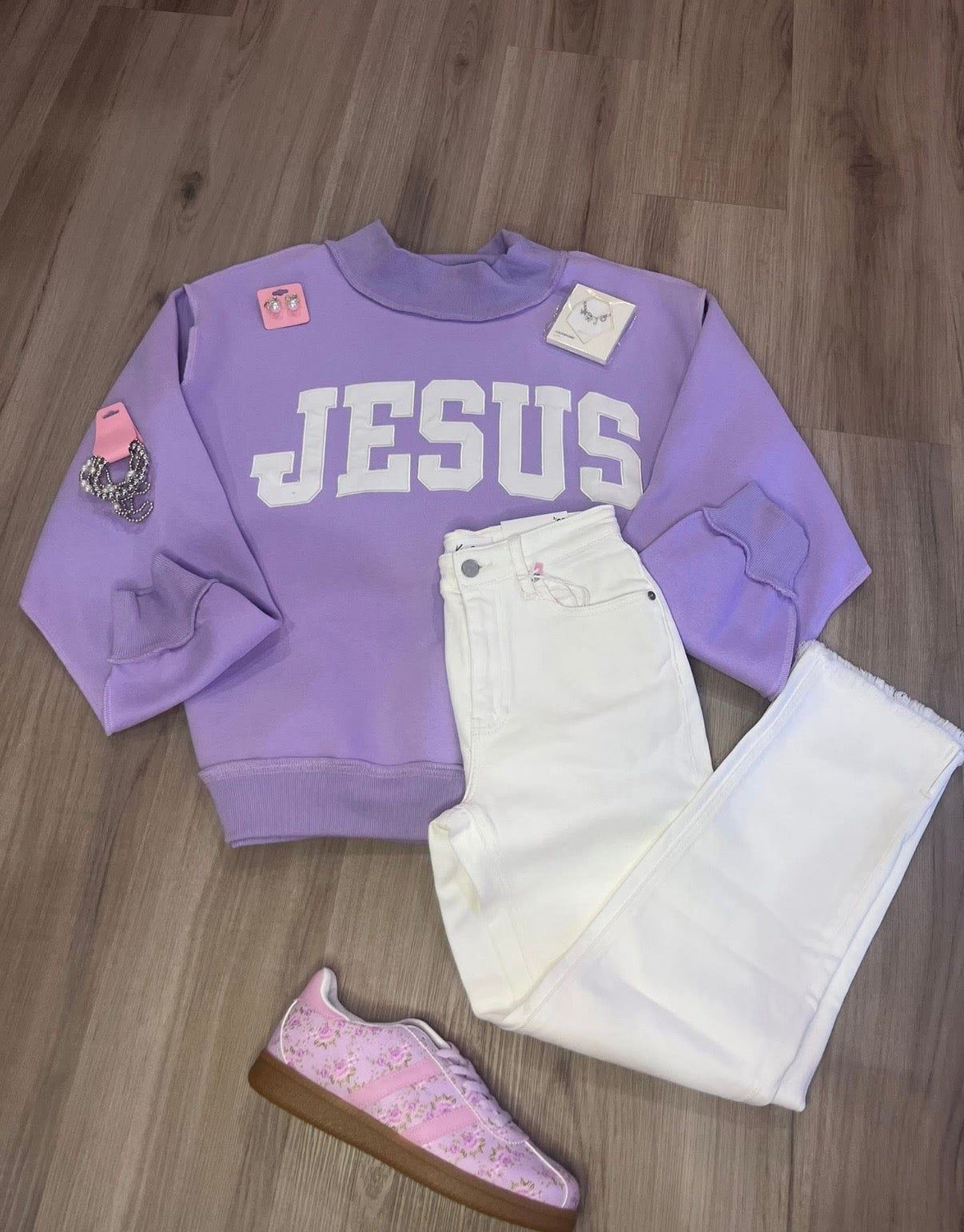 Jesus Embroidered Mock Neck Sweatshirt : LAVENDER