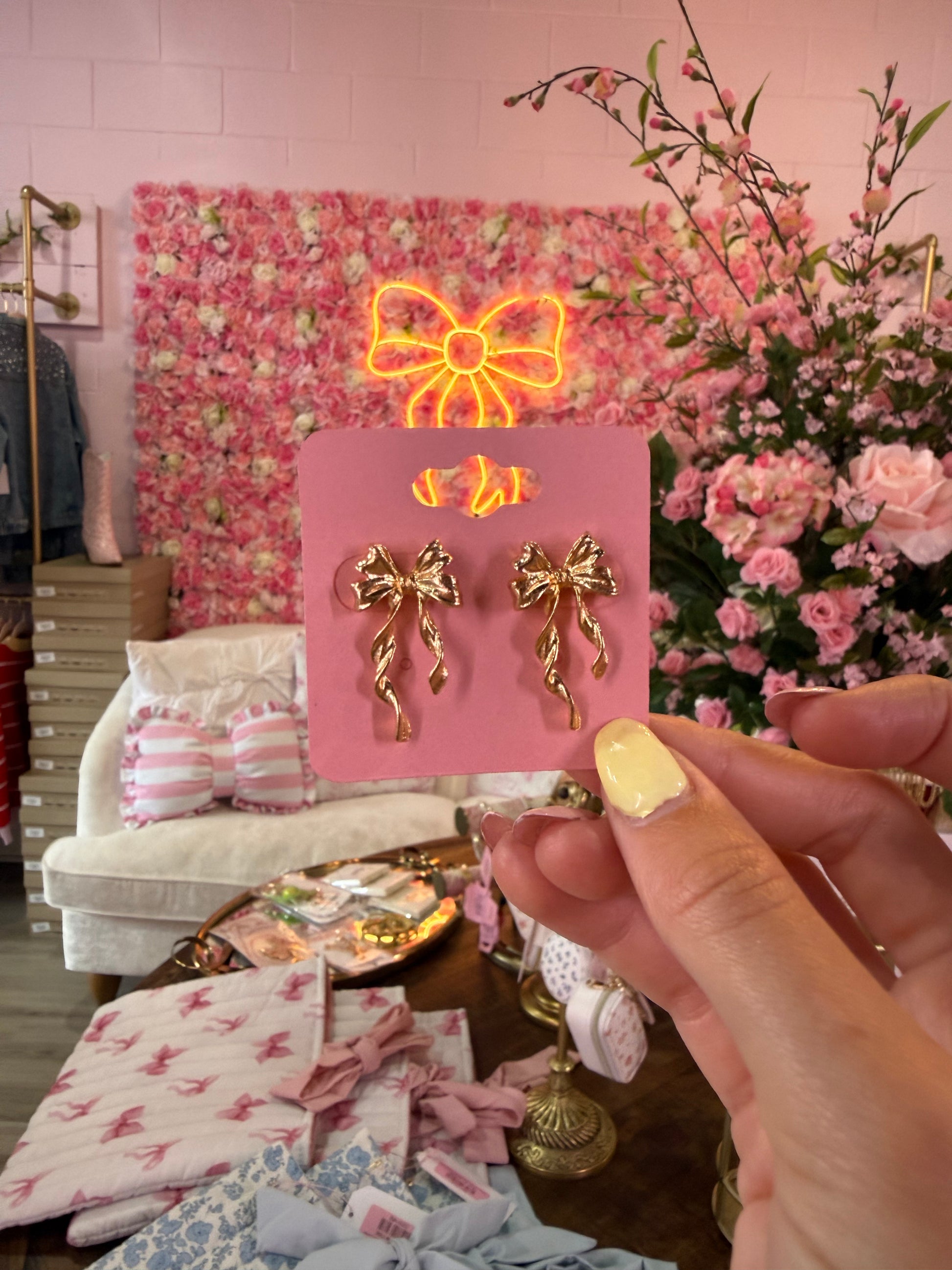 Bow Knot Plated Alloy Stud Earrings: Gold