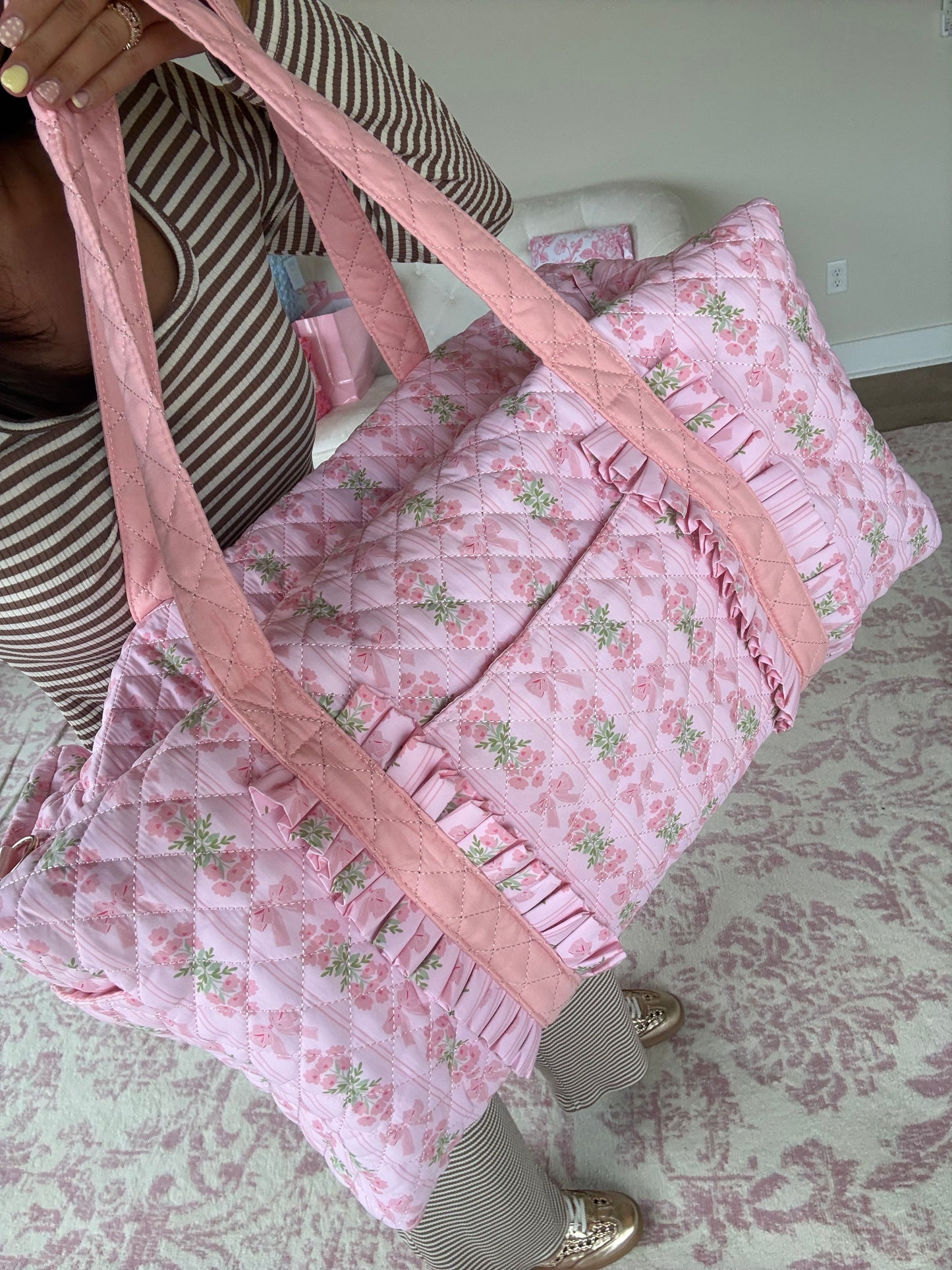 On-the-Go Quilted Weekender Bag–Oh So Fancy Pink