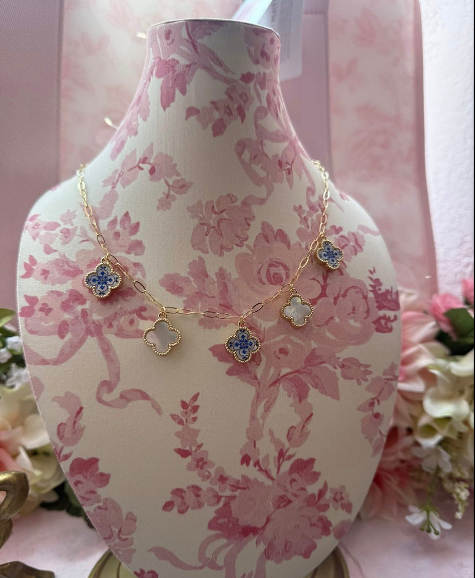 Blue Floral & Pearl Clover Charm Necklace: One / M-5SN11125