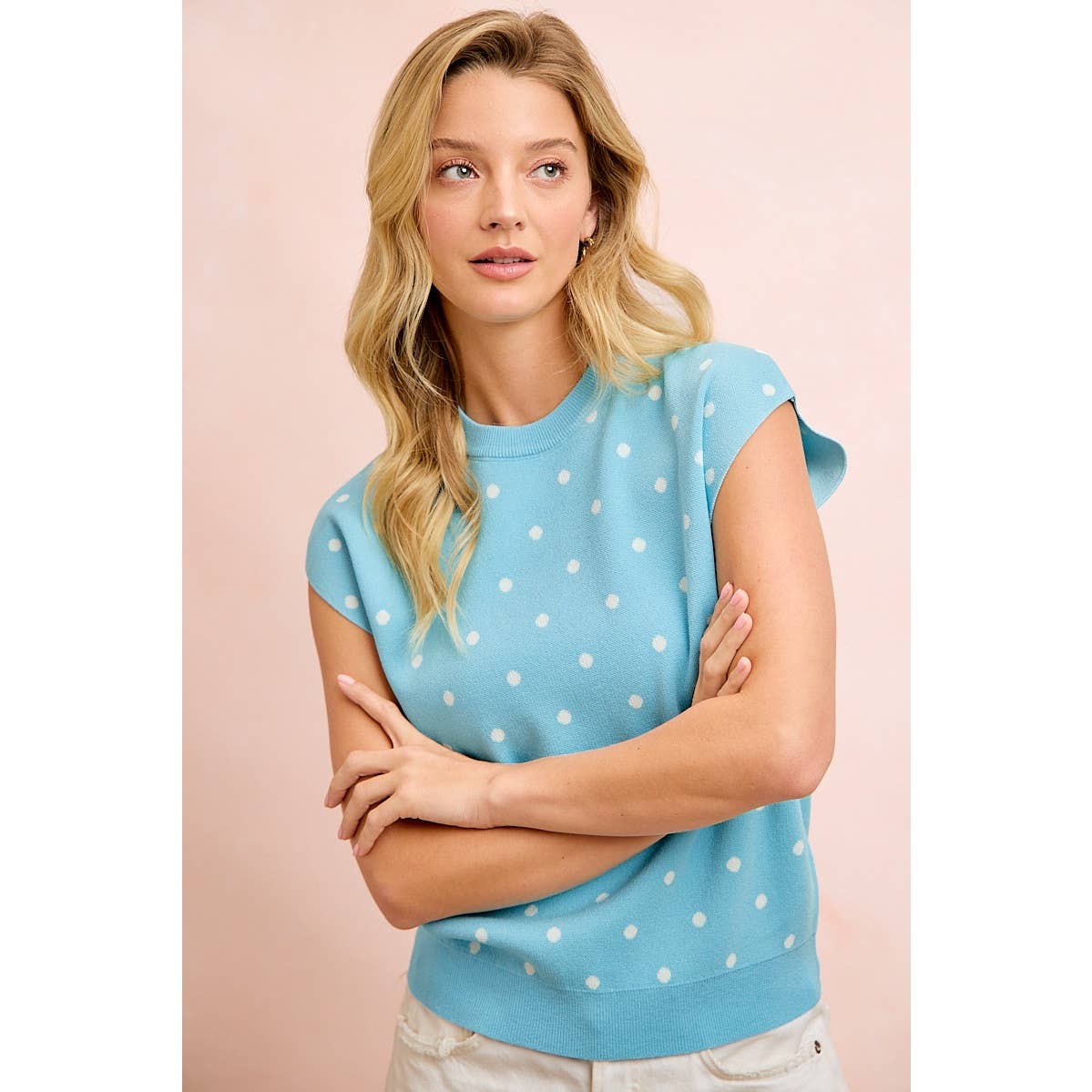 POLKA DOT PATTERN SLEEVELESS KNIT TOP